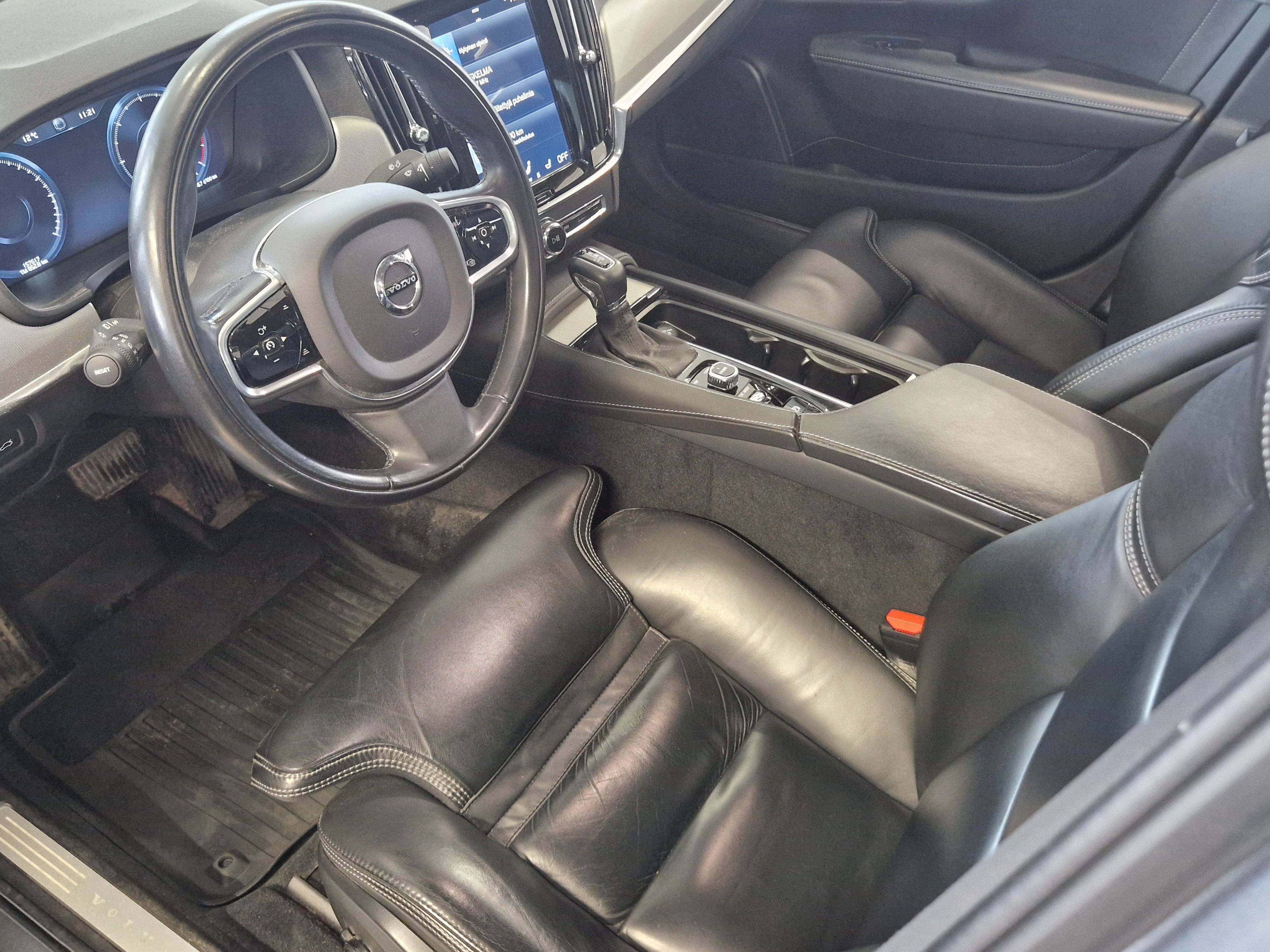 Volvo S90 D4 INSCRIPTION AUT