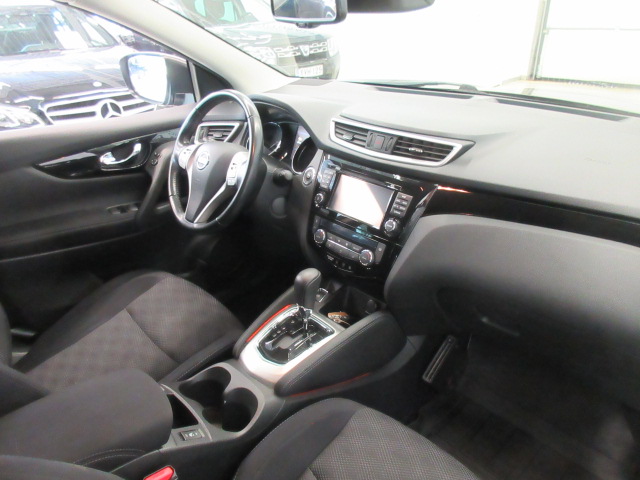 Nissan QASHQAI DIG-T 115 N-CONNECTA 2WD XTRONIC