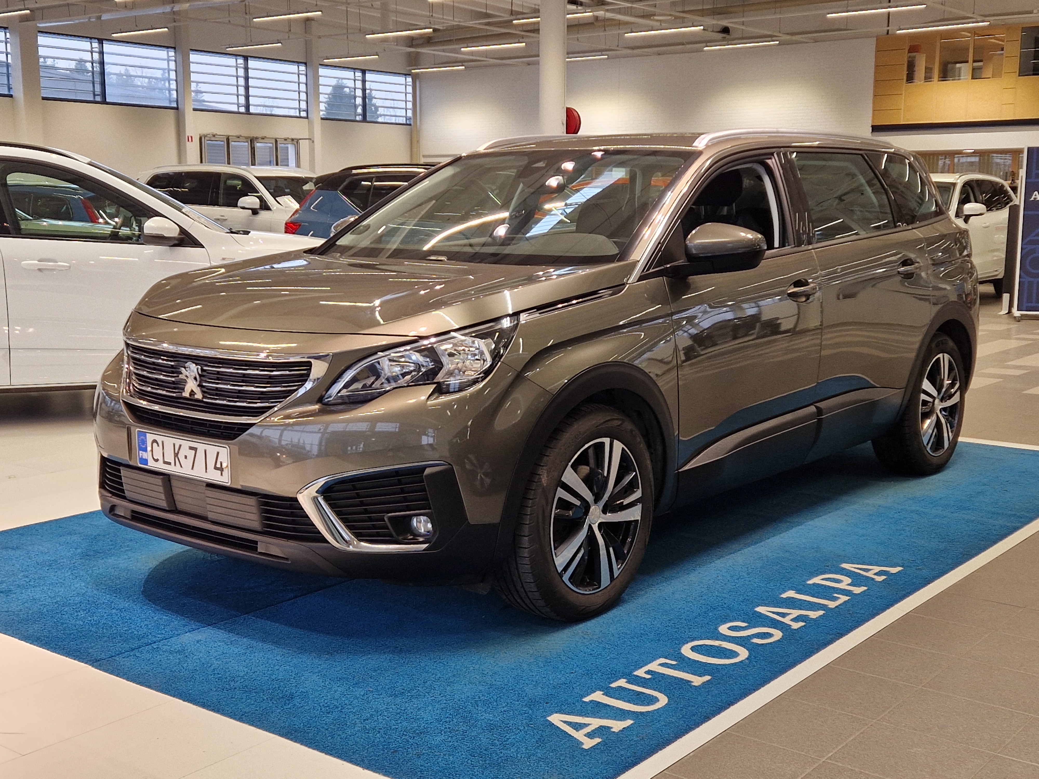 Peugeot 5008 ACTIVE PURETECH 130 AUTOMAATTI