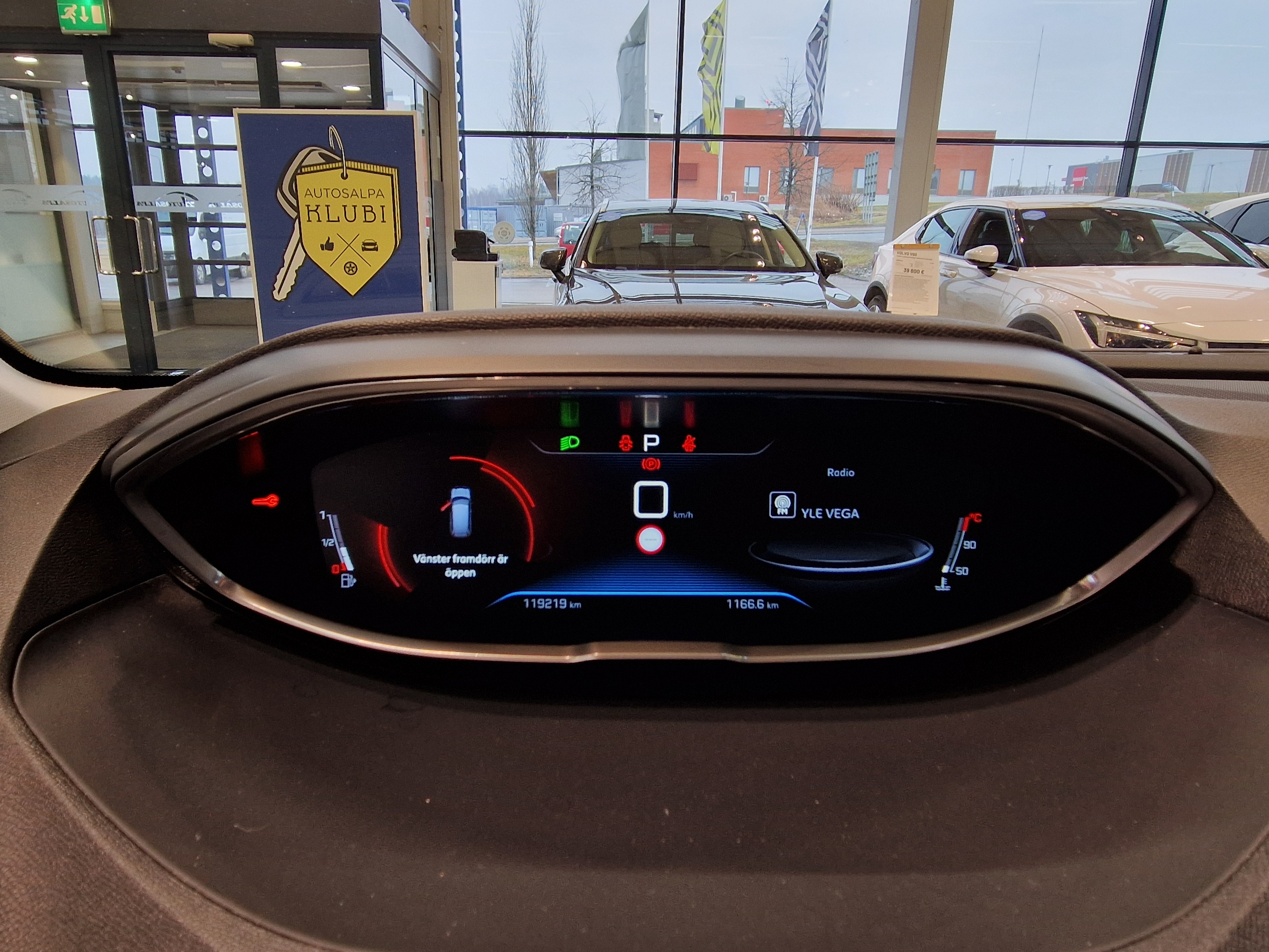 Peugeot 5008 ACTIVE PURETECH 130 AUTOMAATTI