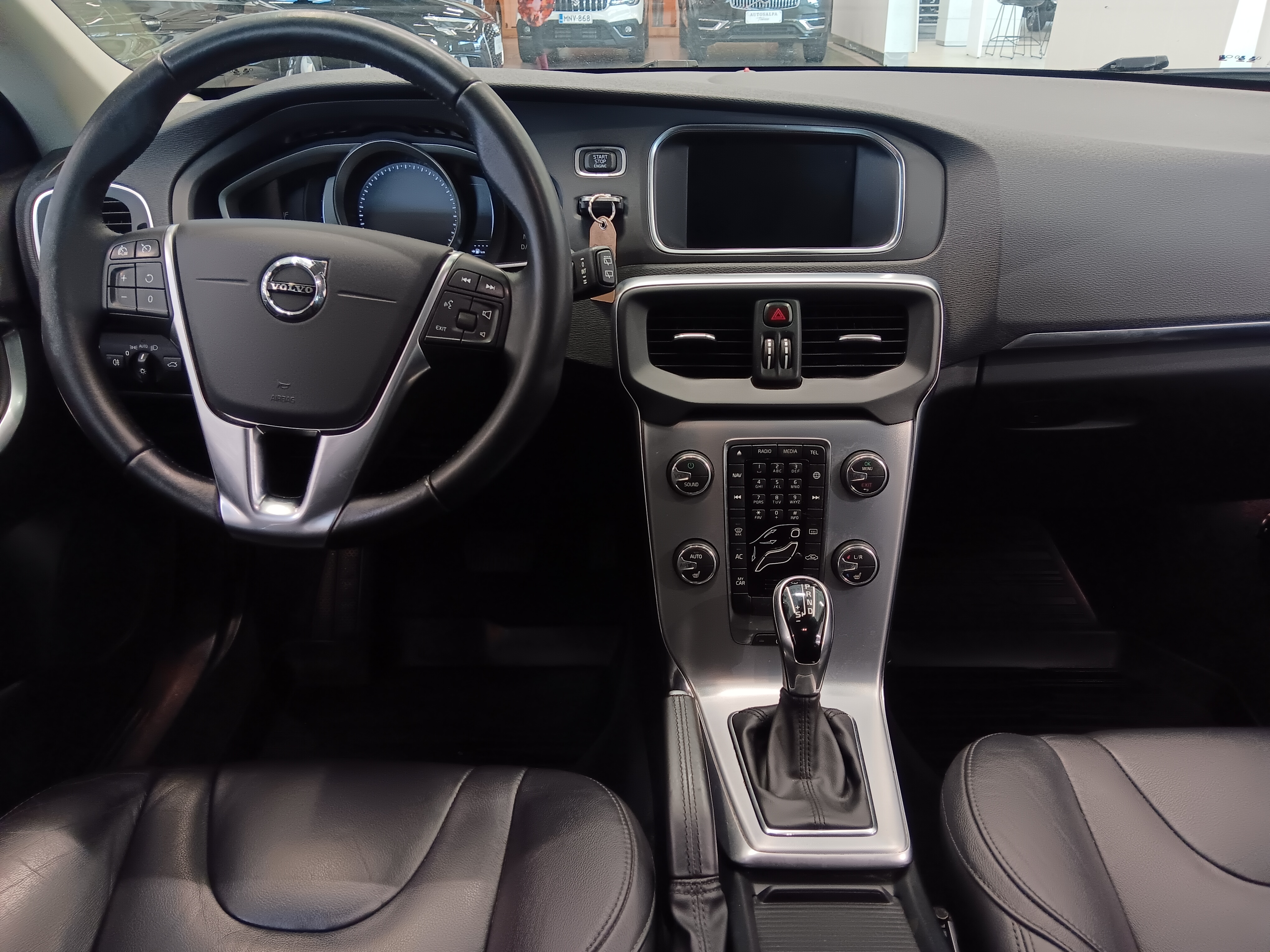 Volvo V40 D2 BUSINESS INSCRIPTION AUT