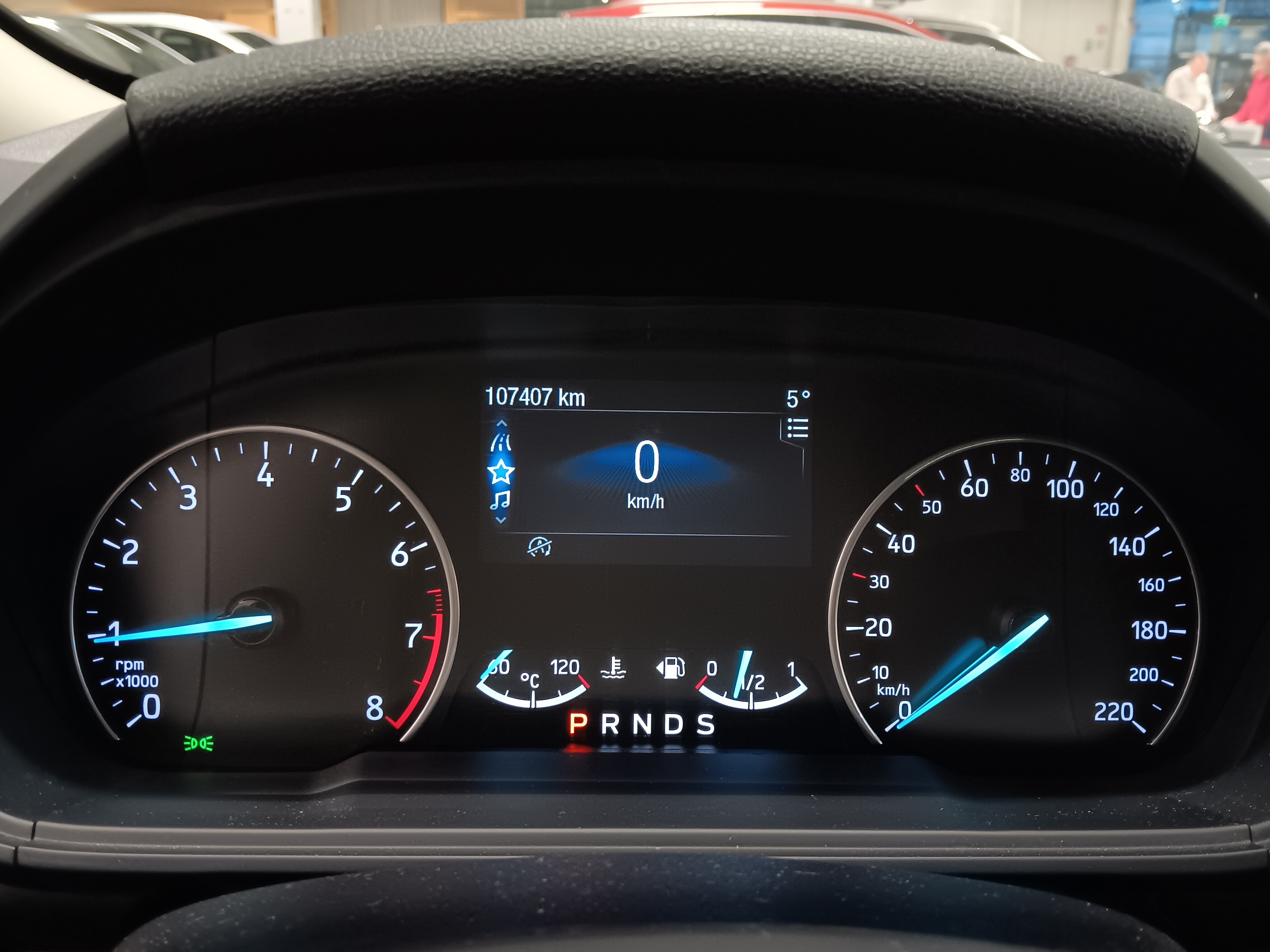 Ford ECOSPORT 1,0 ECOBOOST 125HV A6 TITANIUM 5-OVINEN