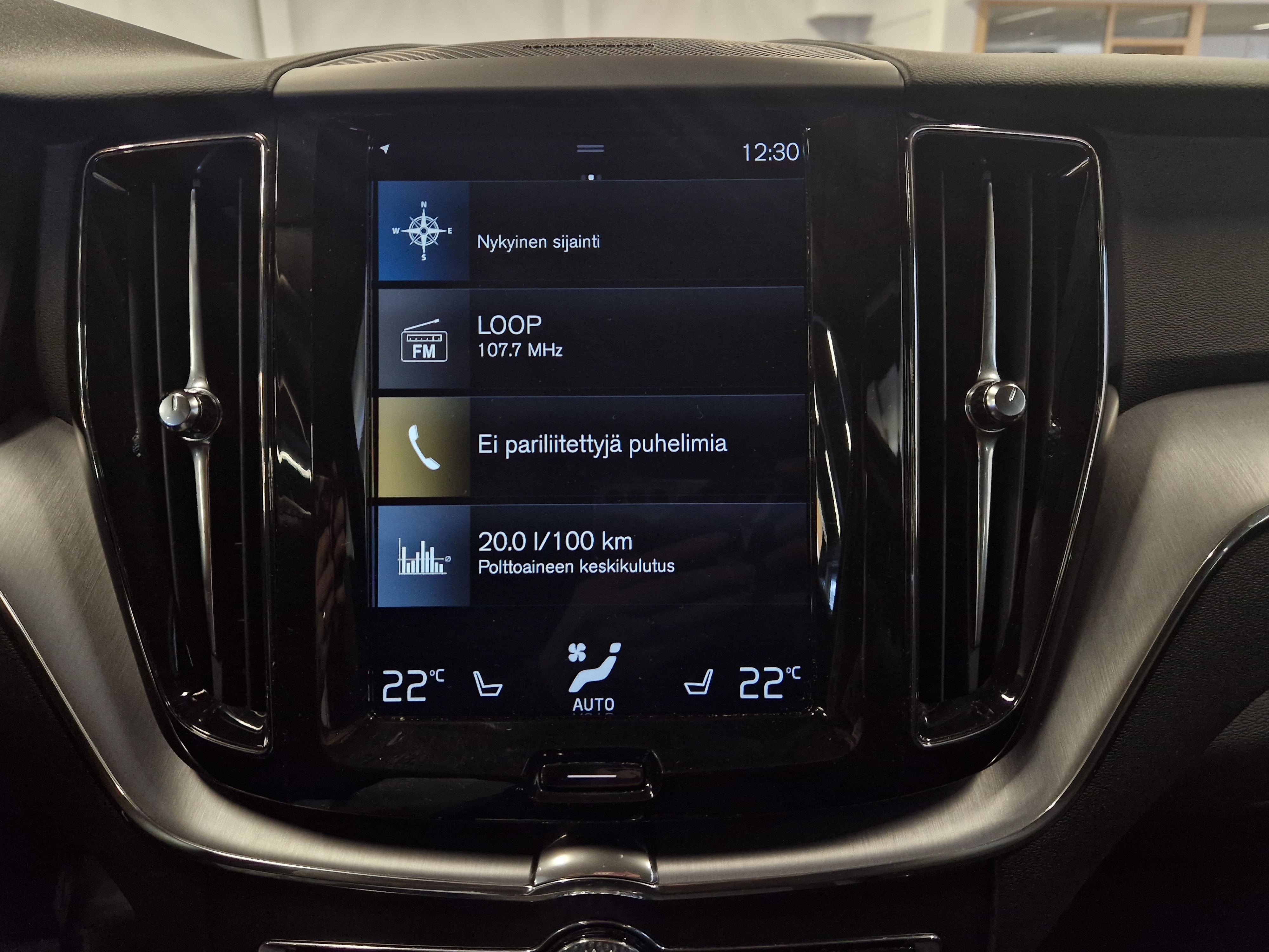 Volvo XC60 D4 AWD MOMENTUM AUT.