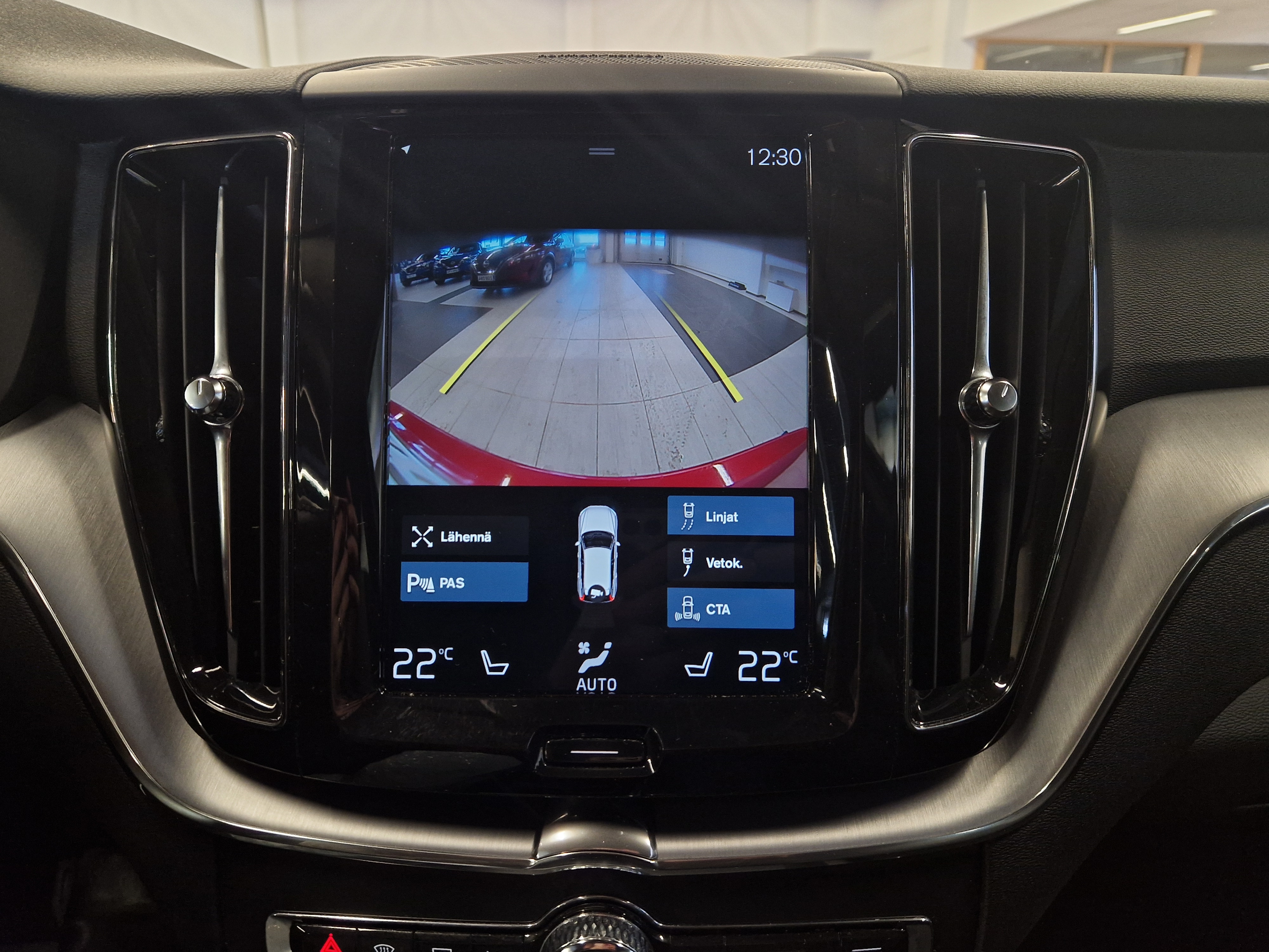 Volvo XC60 D4 AWD MOMENTUM AUT.