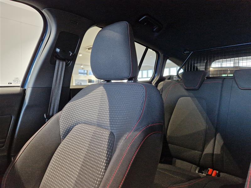 Ford FOCUS 1,5 ECOBOOST 182HV M6 ST-LINE WAGON