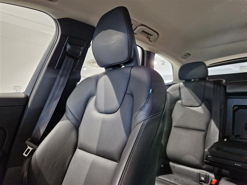 Volvo XC60 D4 AWD BUSINESS INSCRIPTION AUT