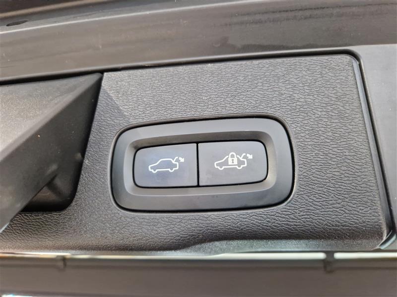 Volvo XC60 D4 AWD BUSINESS INSCRIPTION AUT