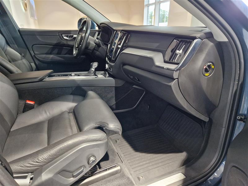 Volvo XC60 D4 AWD BUSINESS INSCRIPTION AUT