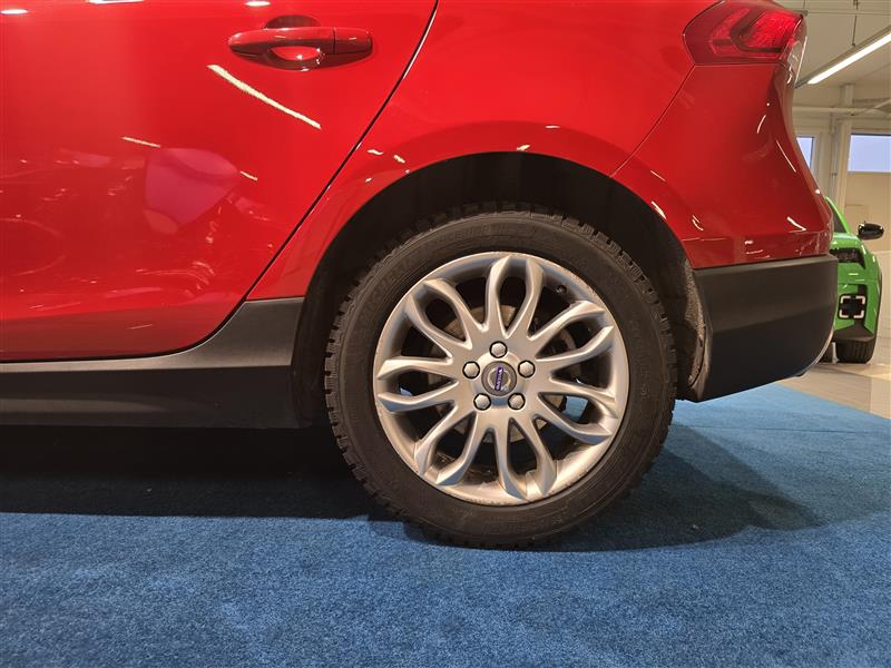 Volvo V40 CROSS COUNTRY D4 SUMMUM AUT