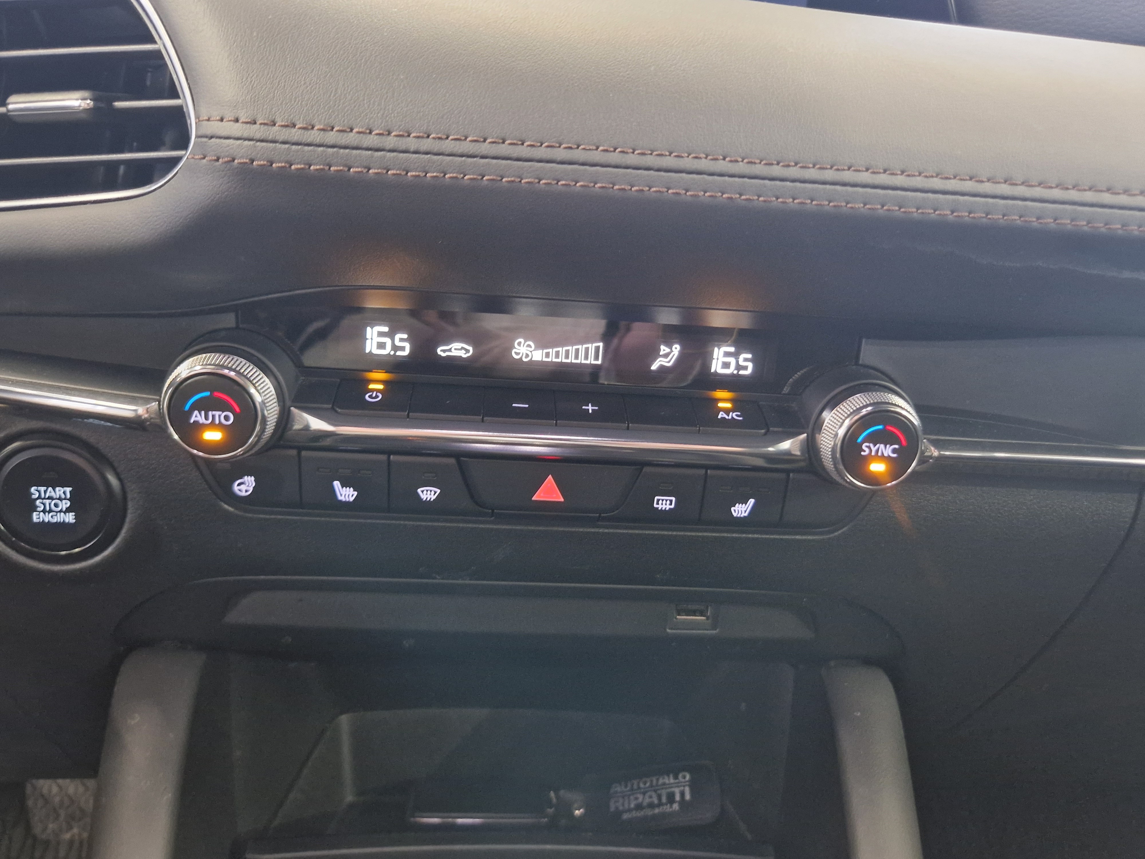 Mazda MAZDA3 HATCHBACK 2,0 (122 HV) SKYACTIV-G VISION PLUS BUSI