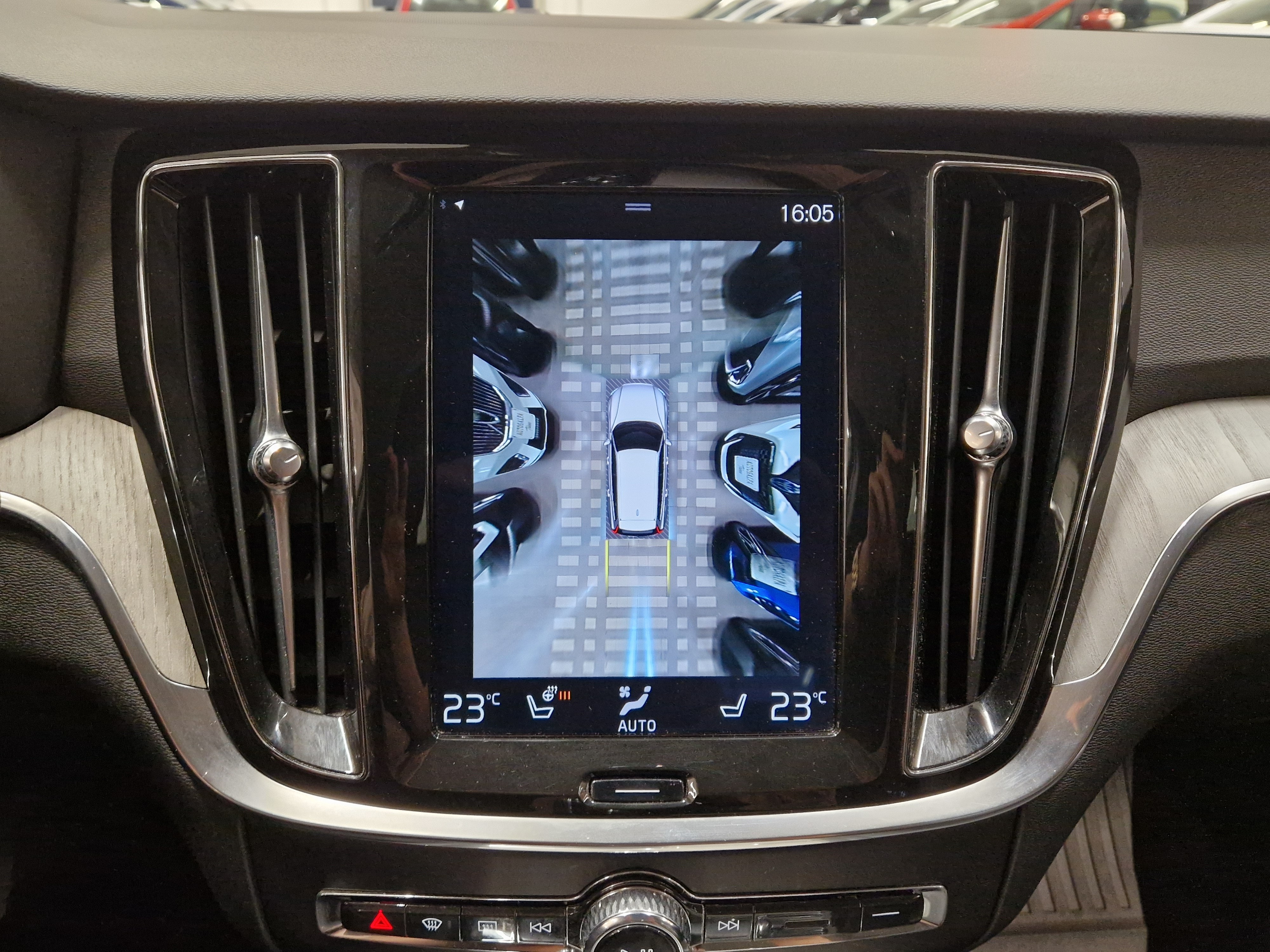 Volvo V60 D3 INSCRIPTION AUT TAKUU 24KK/40TKM