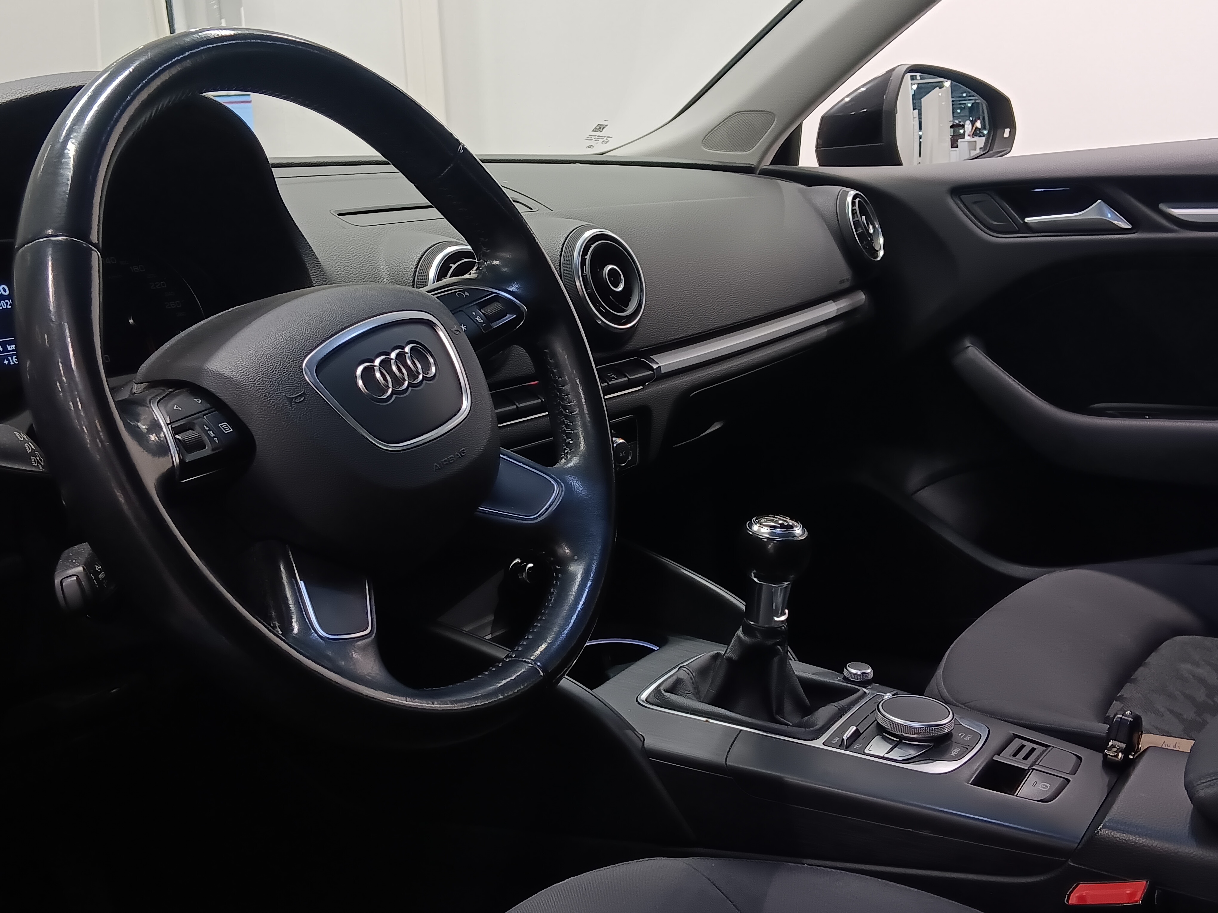 Audi A3 A3 SPORTBACK VIISTOPERÄ (AB) 4OV 1197CM3