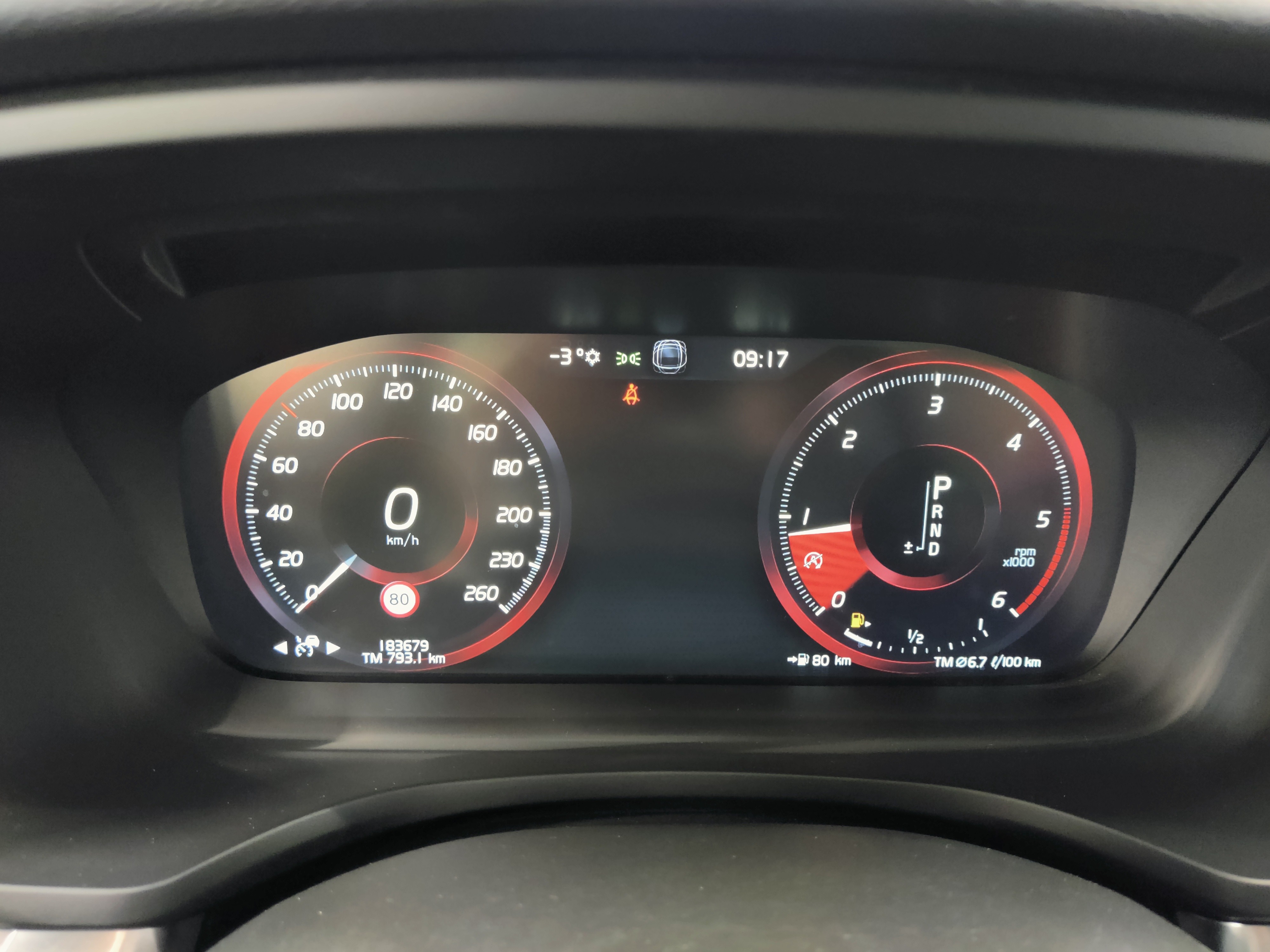 Volvo V60 CROSS COUNTRY D4 AWD BUSINESS AUT TAKUU 12KK/20TKM