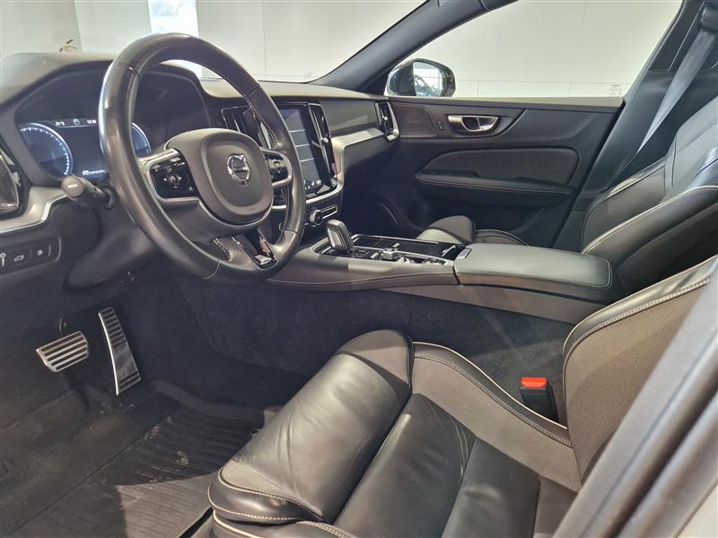 Volvo V60 T8 TWE AWD BUSINESS R-DESIGN.TAKUU 12KK/20TKM