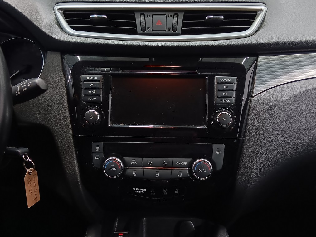 Nissan QASHQAI DIG-T 140 ACENTA 2WD 6M/T EVAPO