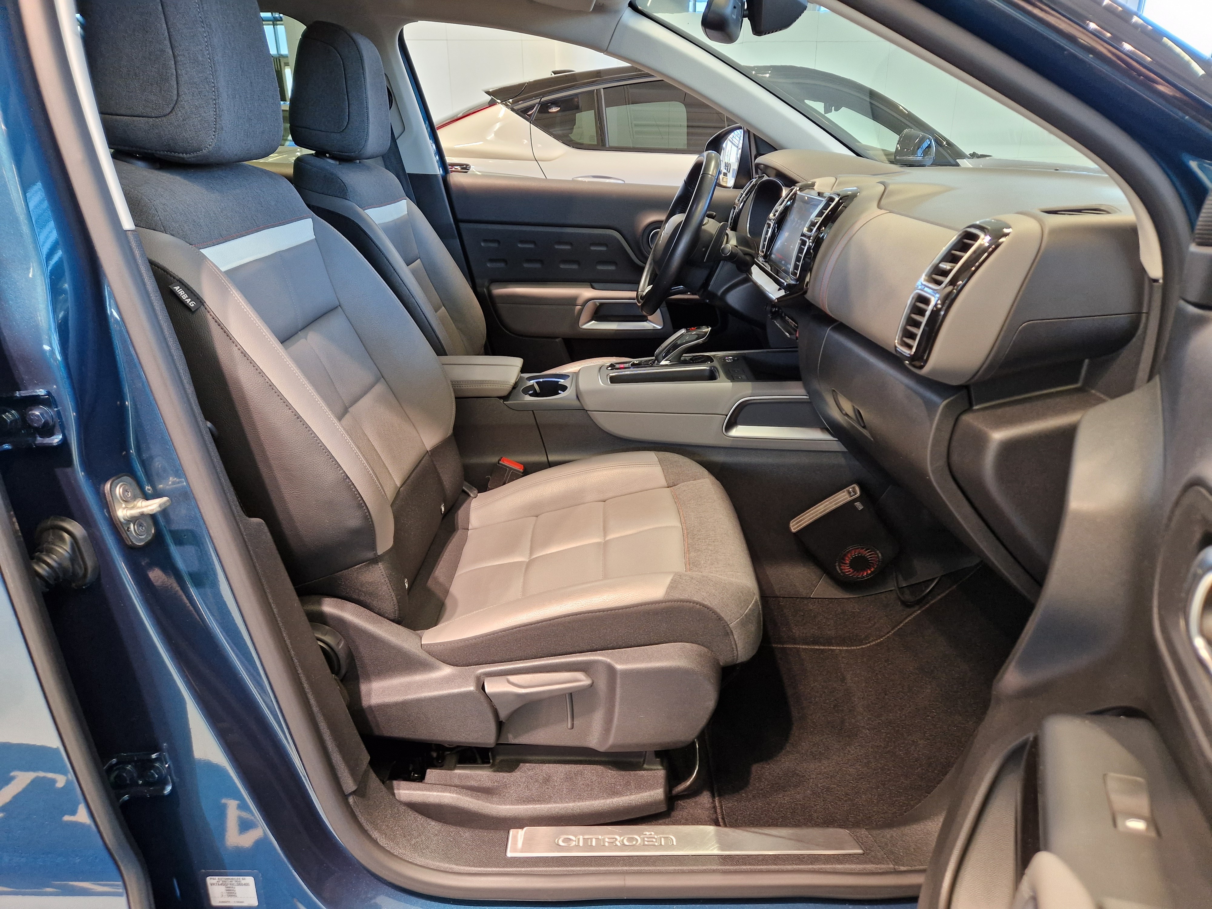Citroen C5 AIRCROSS PURETECH 180 SHINE EAT8 AUTOMAATTI