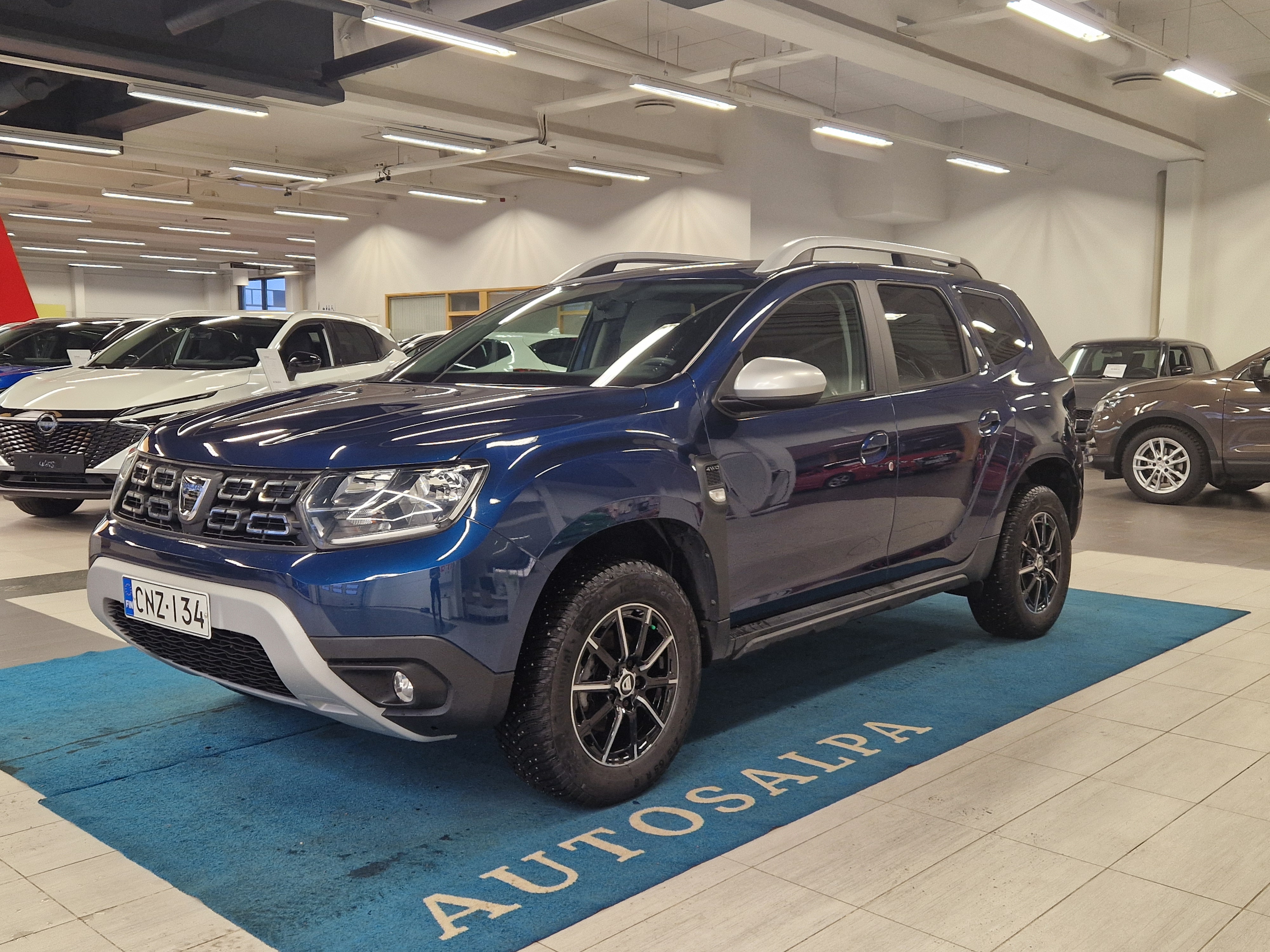 Dacia DUSTER TCE 150 4X4 PRESTIGE TAKUU 12KK/20TKM.