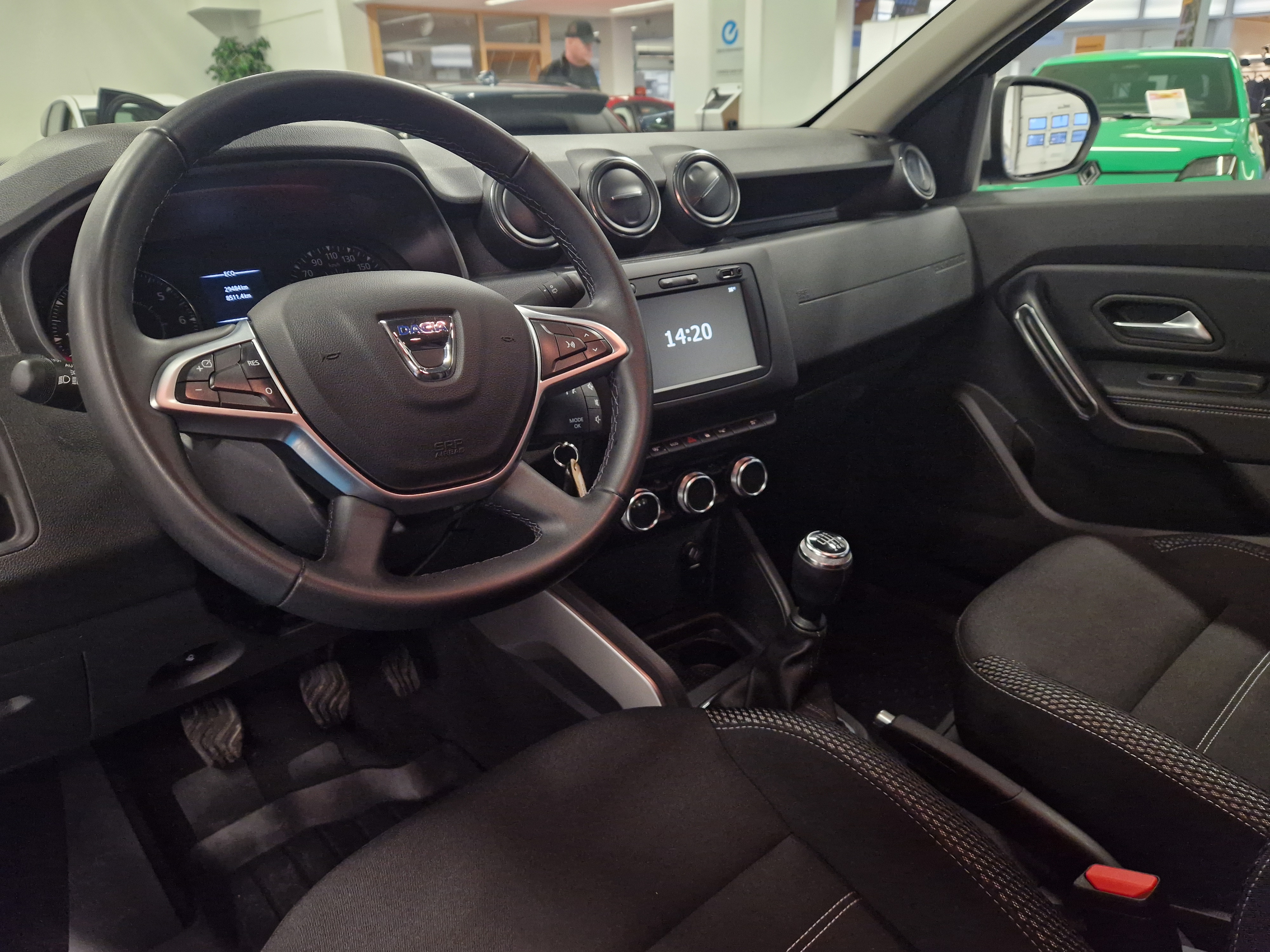 Dacia DUSTER TCE 150 4X4 PRESTIGE TAKUU 12KK/20TKM.