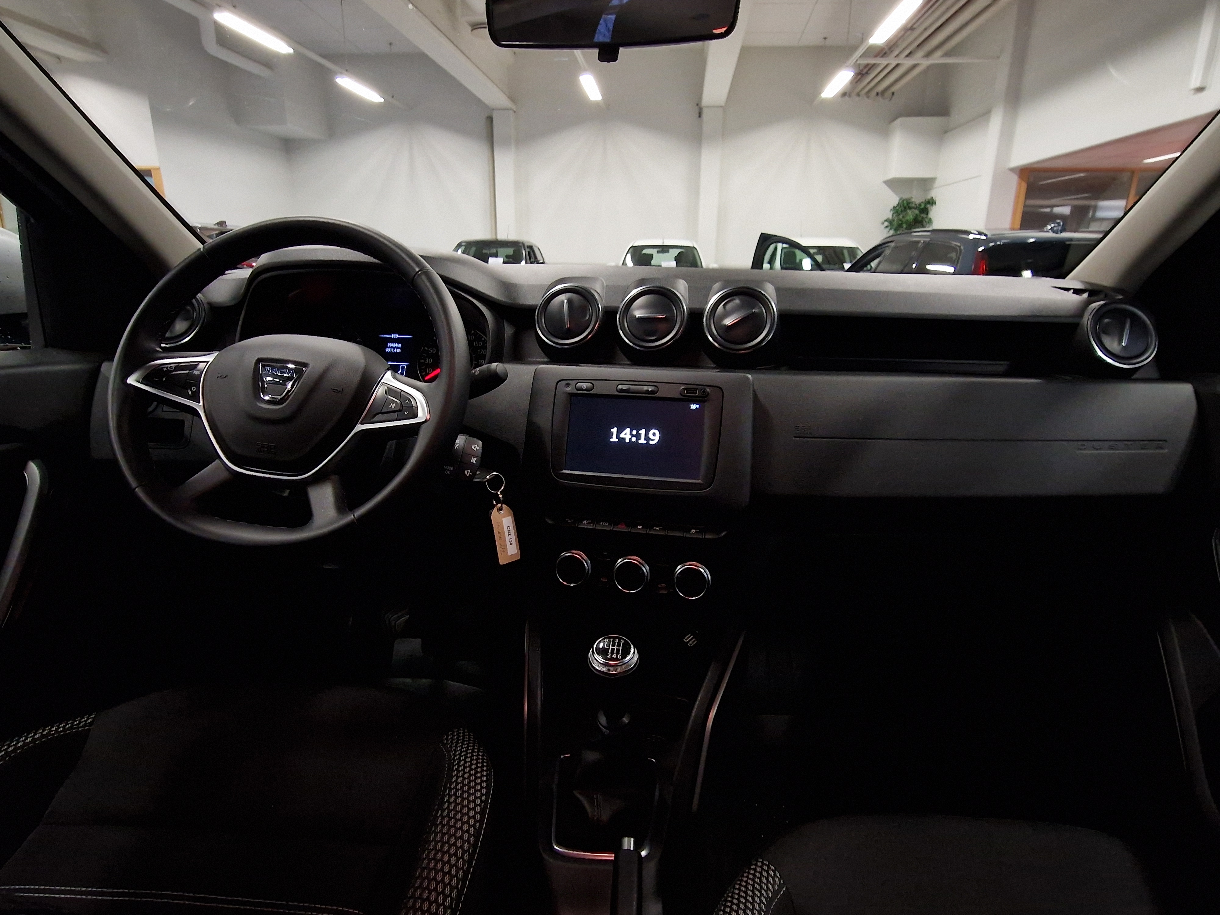 Dacia DUSTER TCE 150 4X4 PRESTIGE TAKUU 12KK/20TKM.