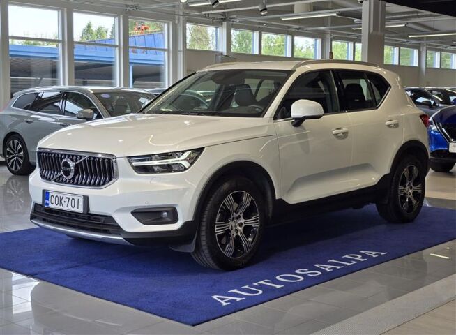 volvo XC40 T4 AWD BUSINESS INSCRIPTION TAKUU 12KK/20TKM.
