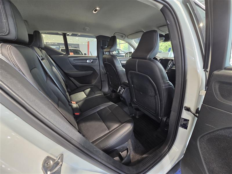 Volvo XC40 T4 AWD INSCRIPTION AUT.TAKUU 12KK/20TKM