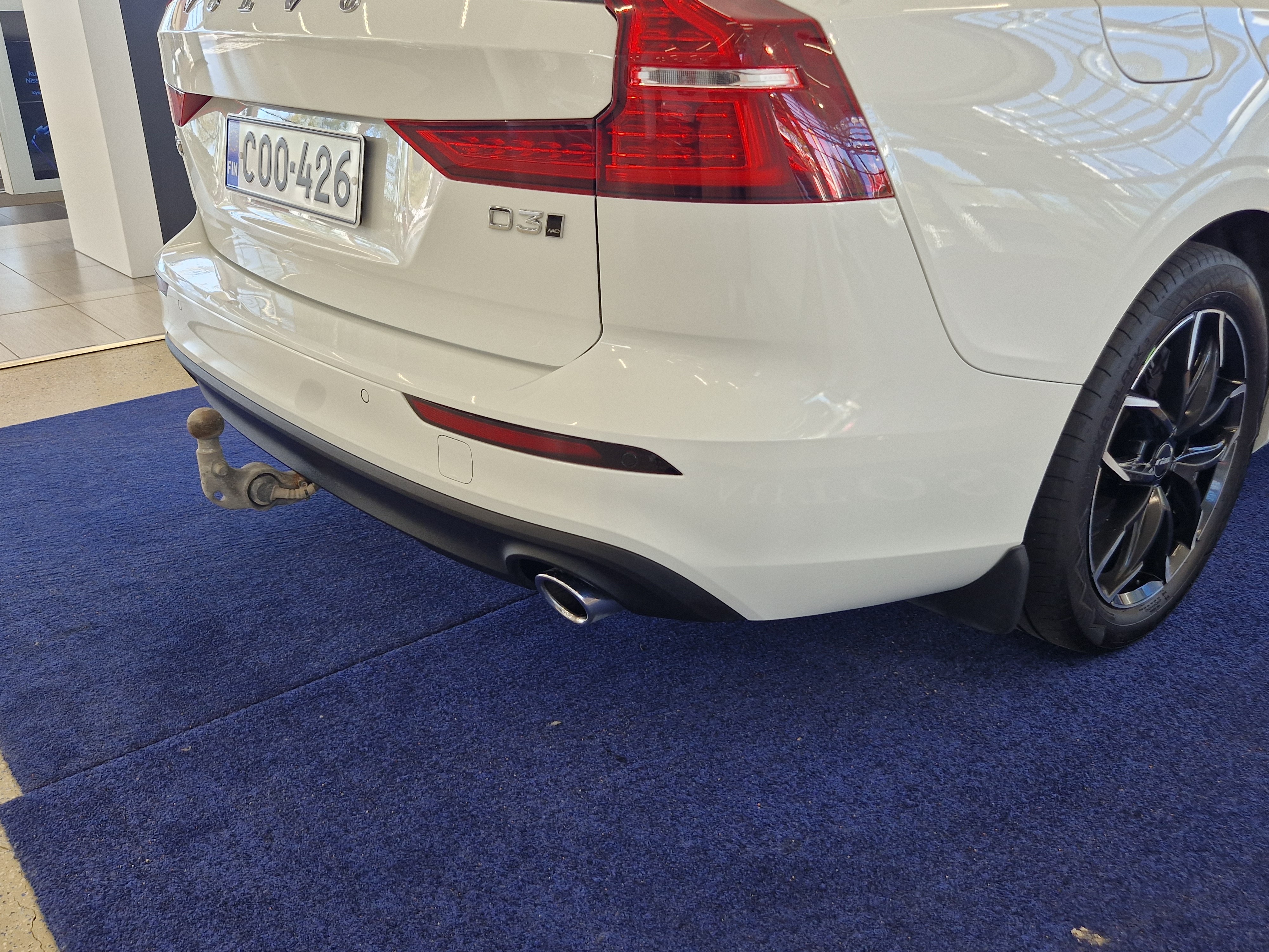 Volvo V60 D3 AWD Business aut 2020, kuva 4/18