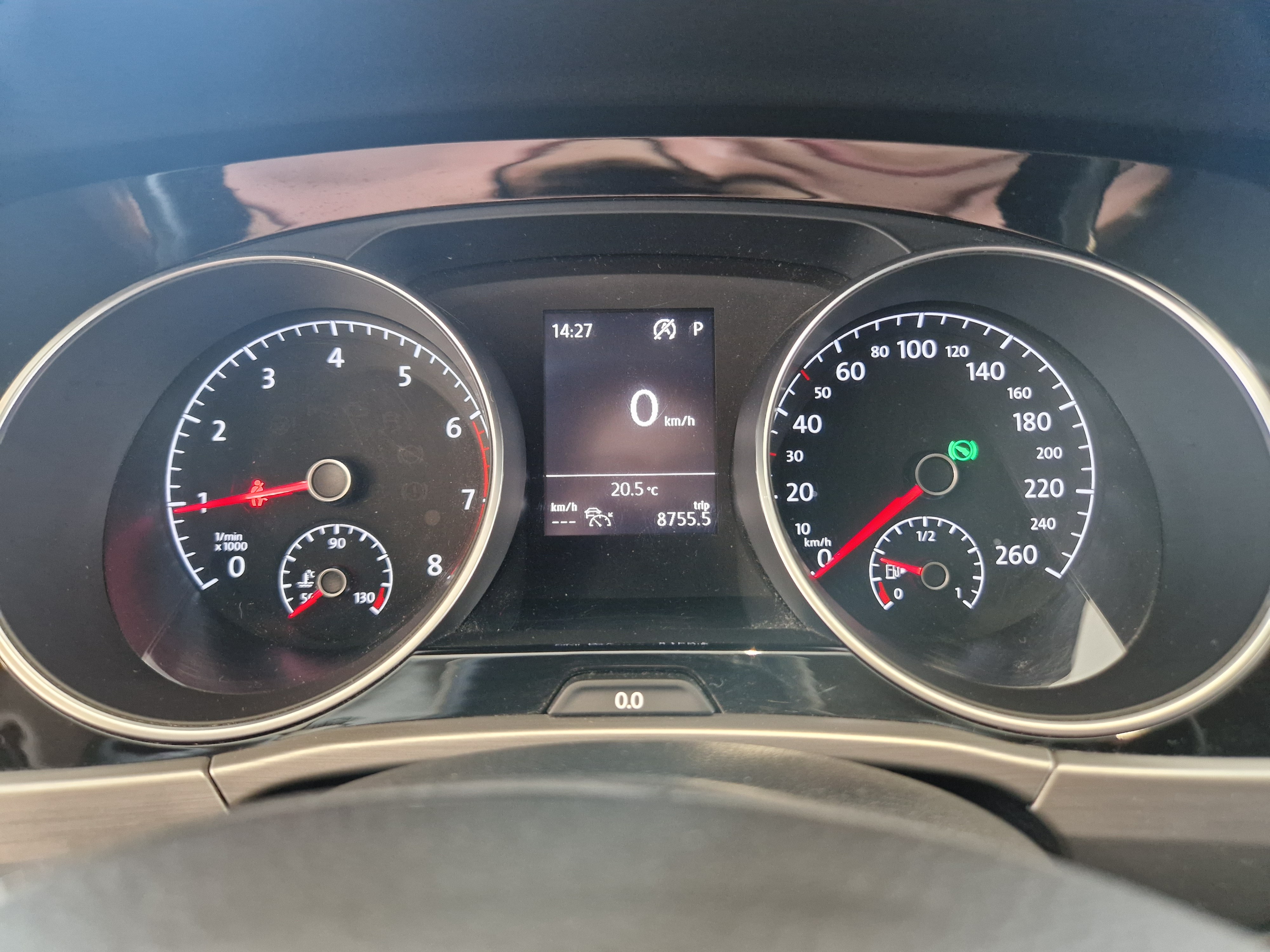 Volkswagen TOURAN R-LINE 1,5 TSI EVO 110 KW DSG-AUTOMAATTI
