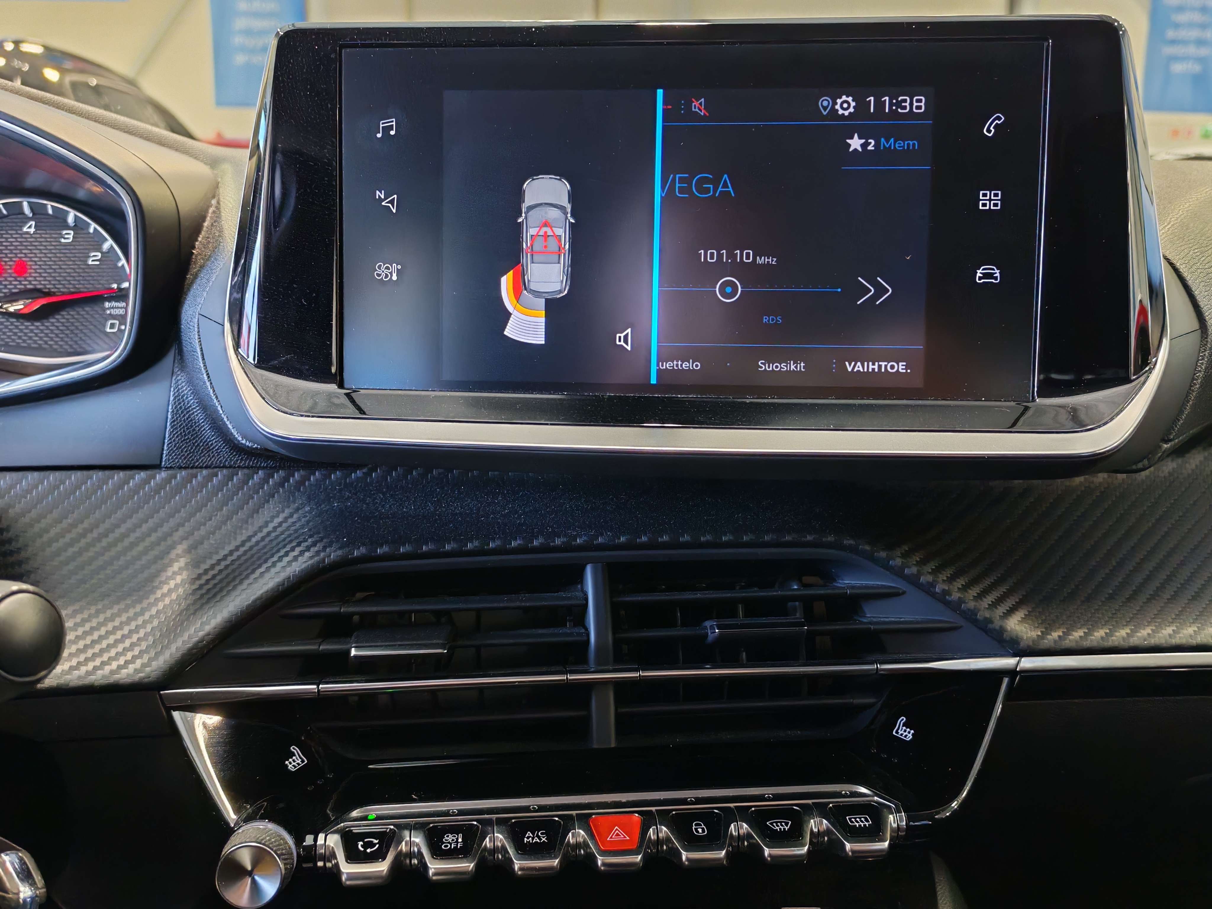 Peugeot 2008 ACTIVE PURETECH 130 EAT8-AUTOMAATTI