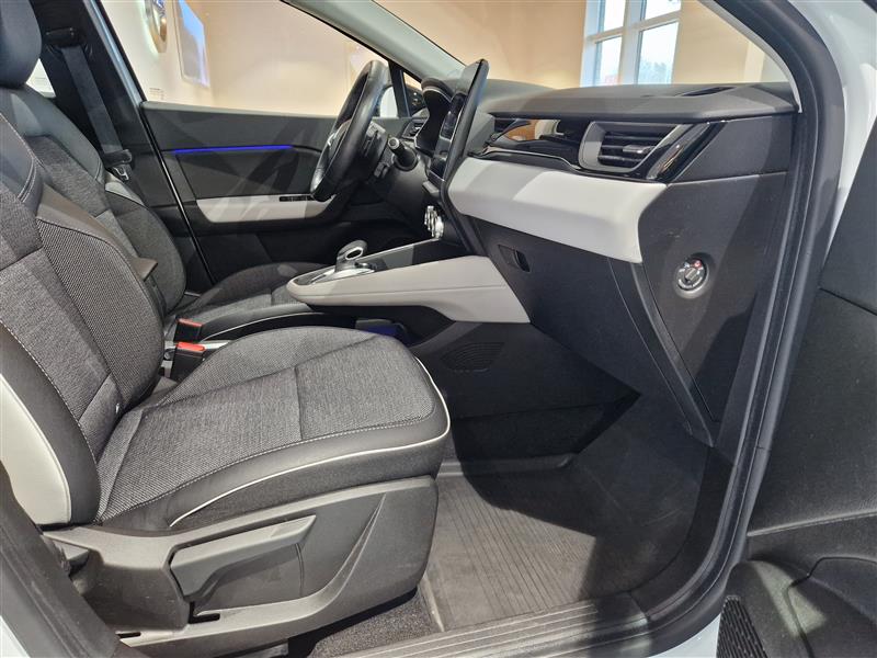 Renault CAPTUR TCE 130 EDC7-AUT FESTIVAL. TAKUU 24KK/40TKM