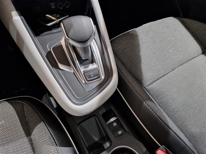 Renault CAPTUR TCE 130 EDC7-AUT FESTIVAL. TAKUU 12KK/20TKM