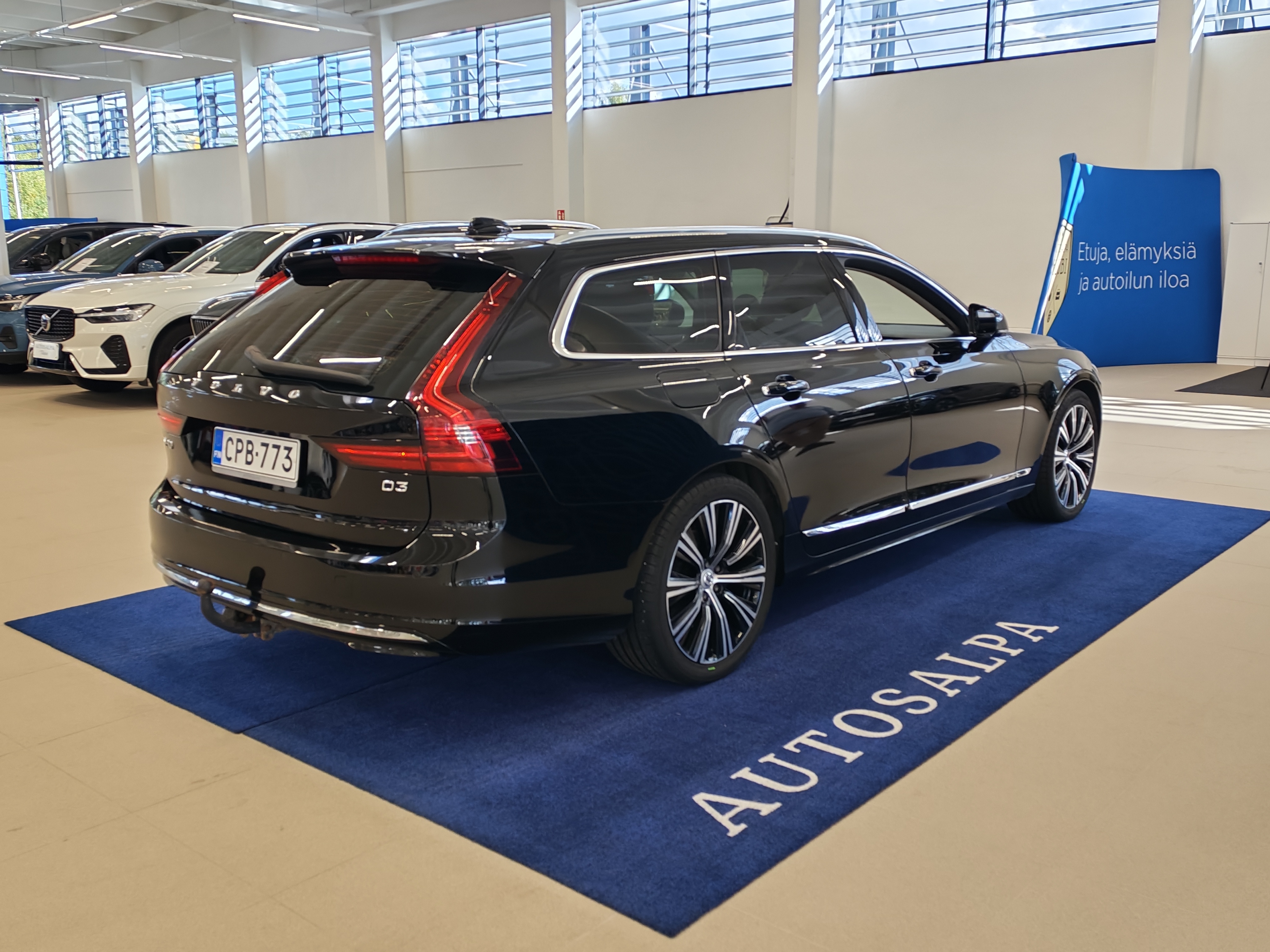 Volvo V90 2021, kuva 2/21