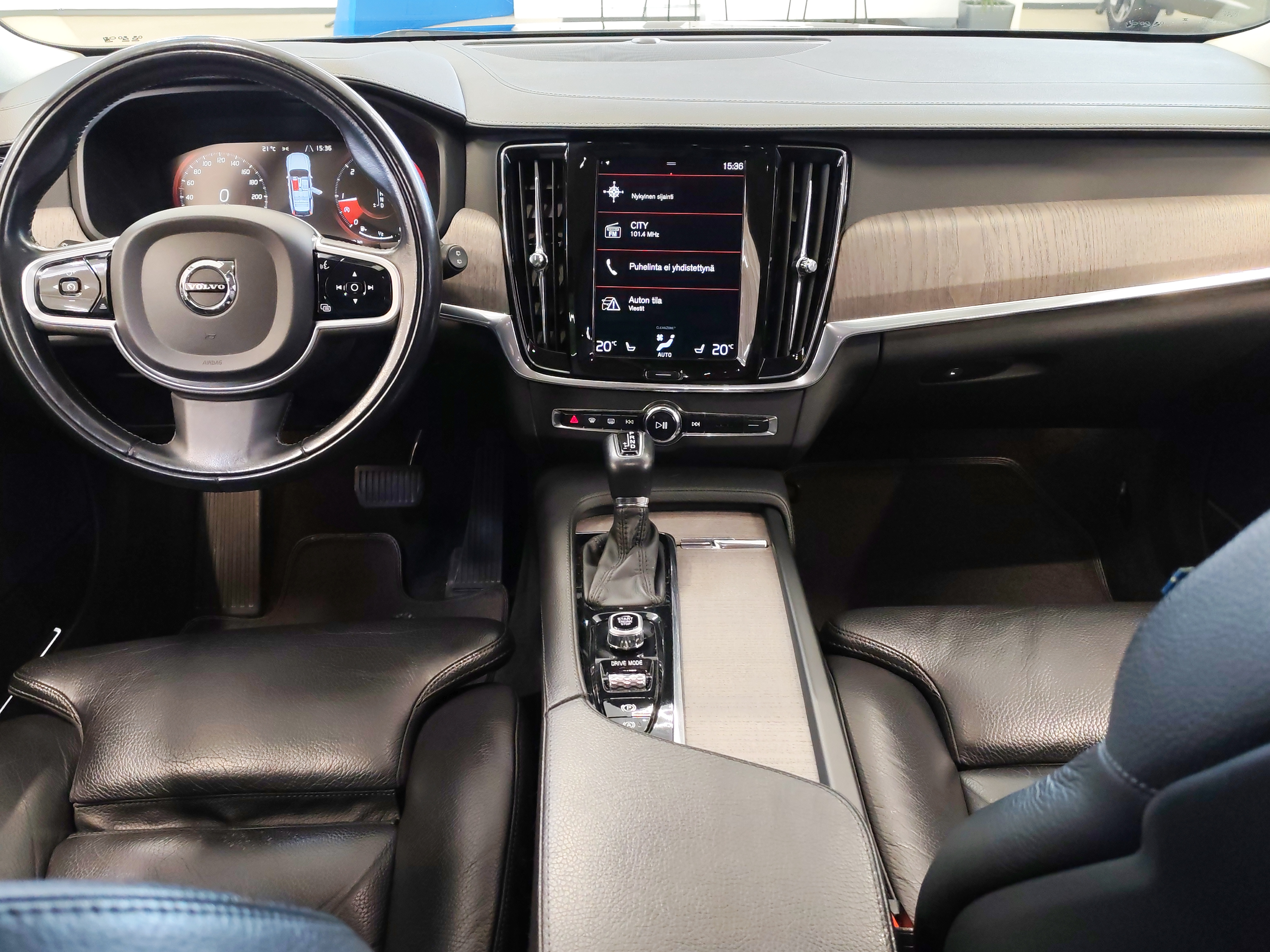 Volvo V90 2021, kuva 5/21