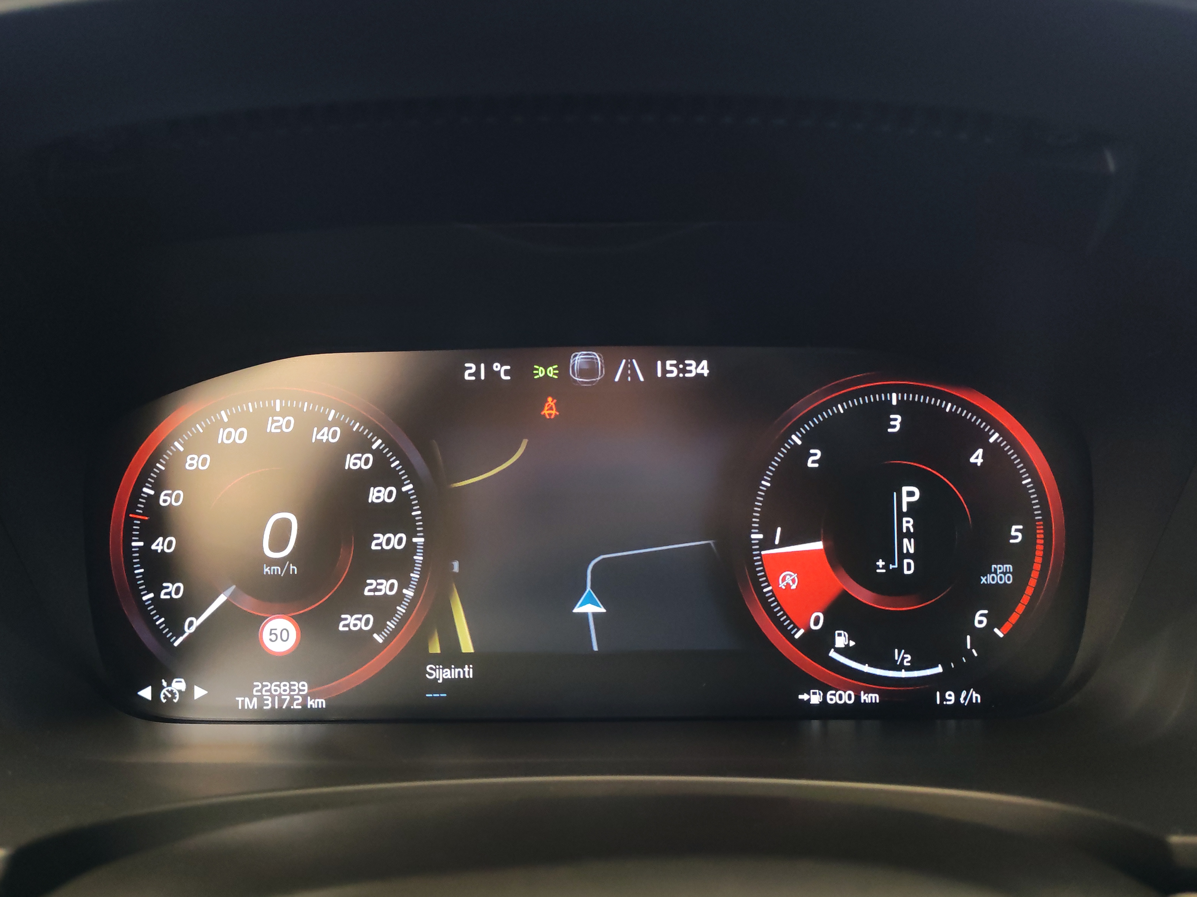 Volvo V90 2021, kuva 7/21