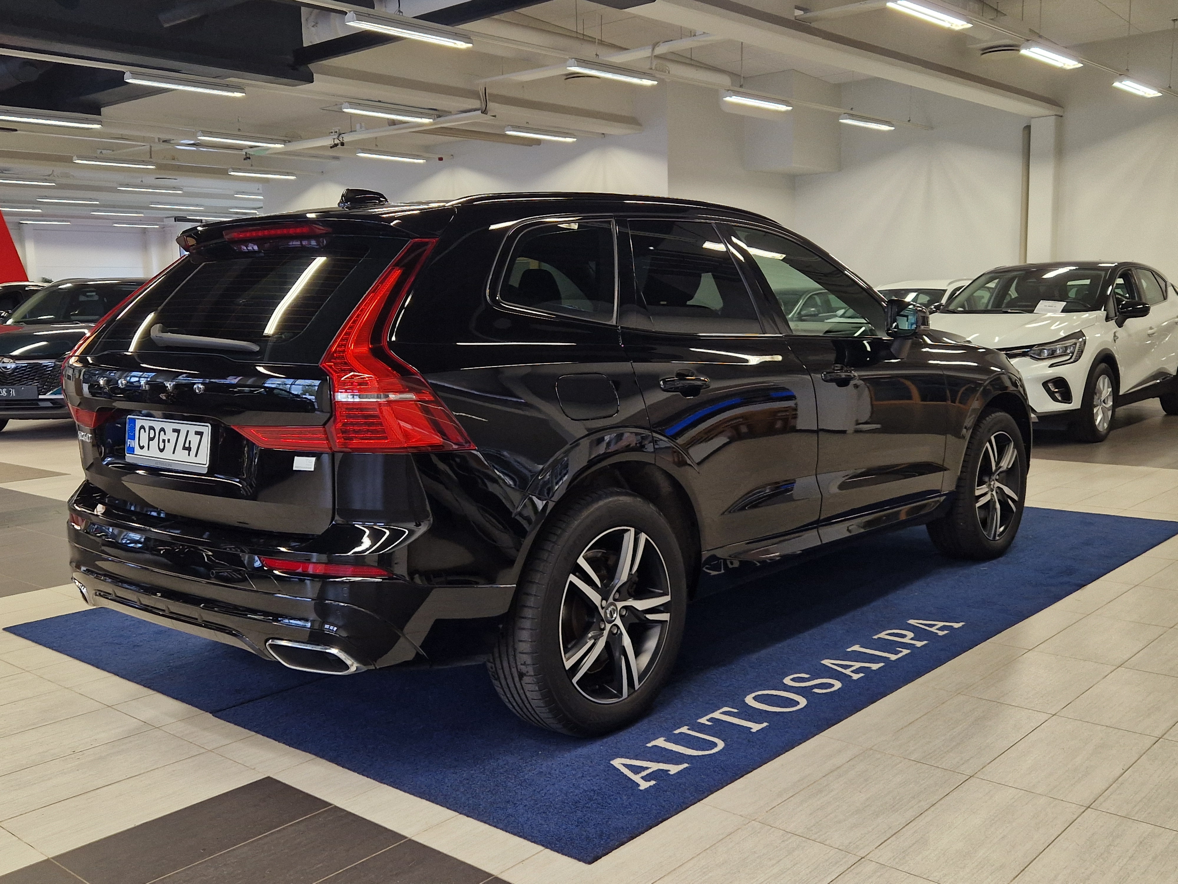 Volvo XC60 T6 TwE AWD Business R-Design 2021, kuva 3/18