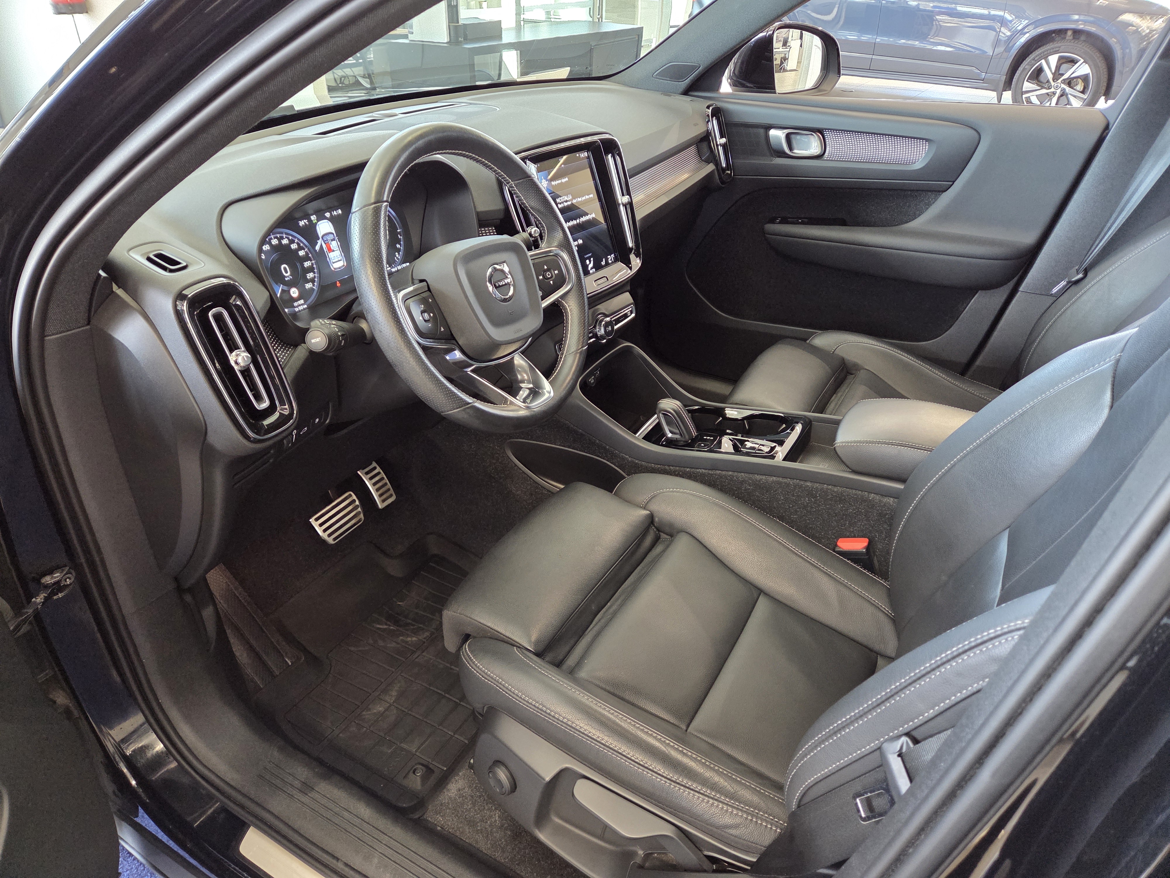 Volvo XC40 T5 TwE R-Design 2021, kuva 5/20