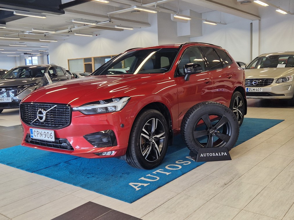 Volvo XC60 B4 AWD D-MHEV R-DESIGN TAKUU 12KK/20TKM