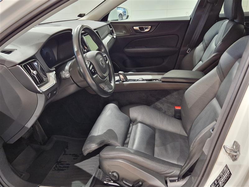 Volvo V60 Cross Country 2021, bild 7/30