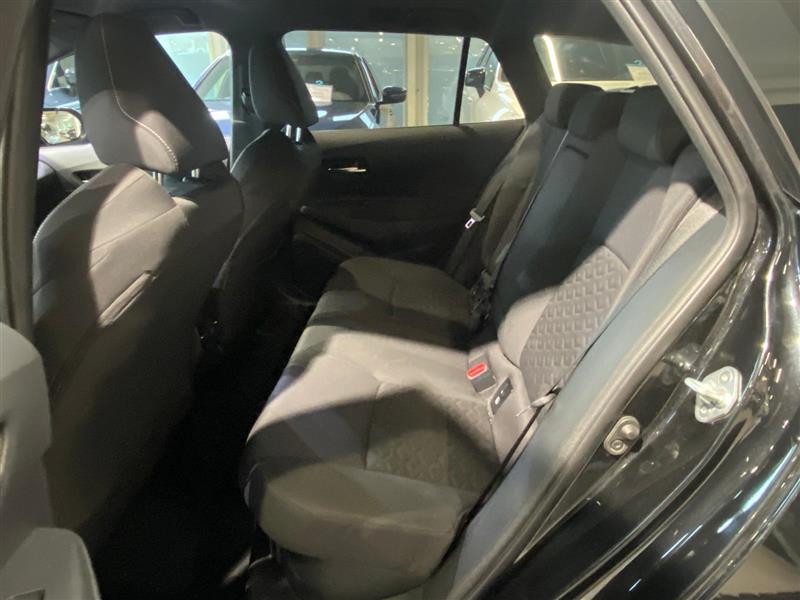 Toyota COROLLA TOURING SPORTS 2.0 HYBRID ACTIVE EDITION
