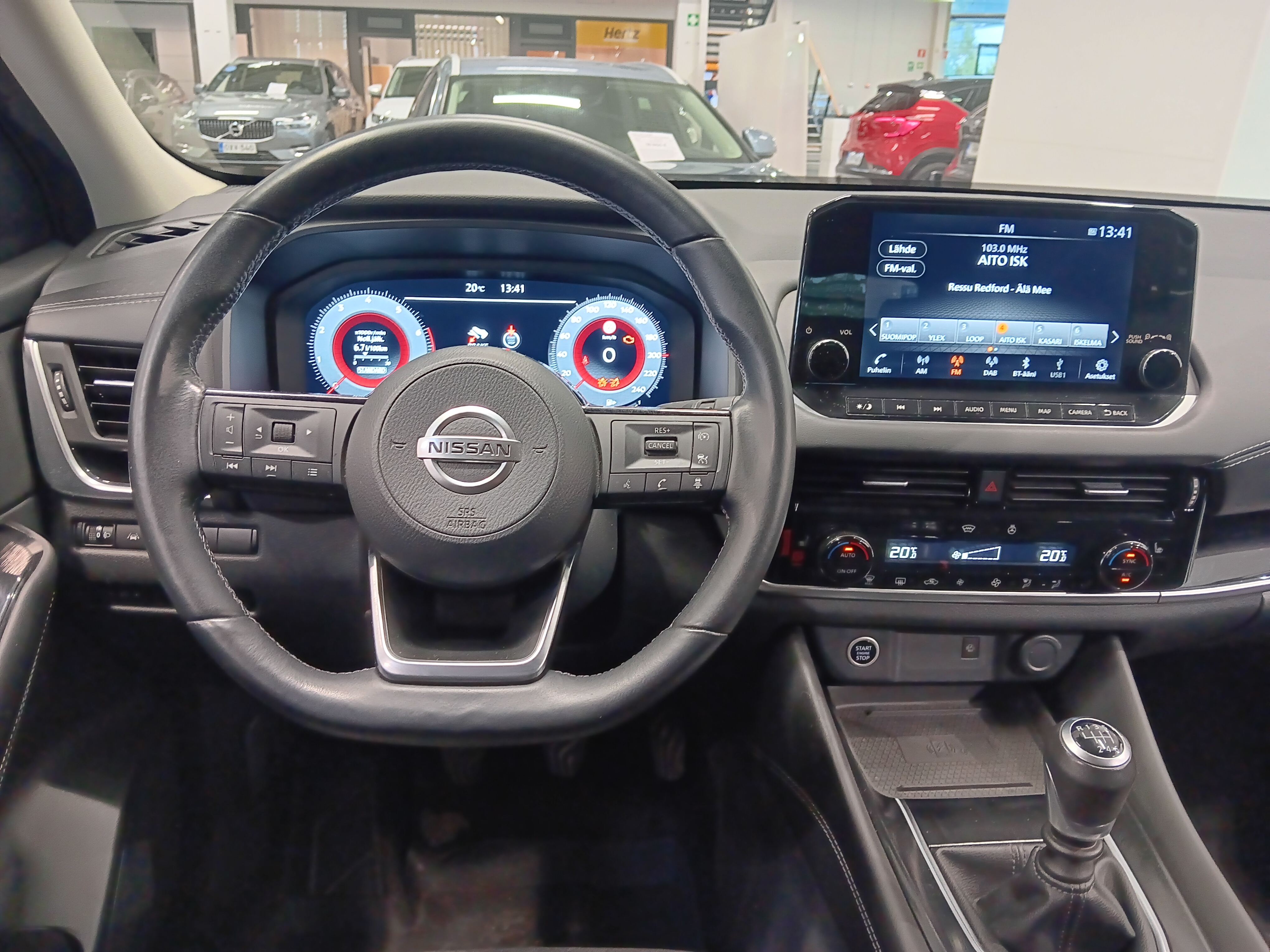 Nissan QASHQAI MHEV 140 6M/T 2WD N-CONNECTA TAKUU 12KK/20TKM