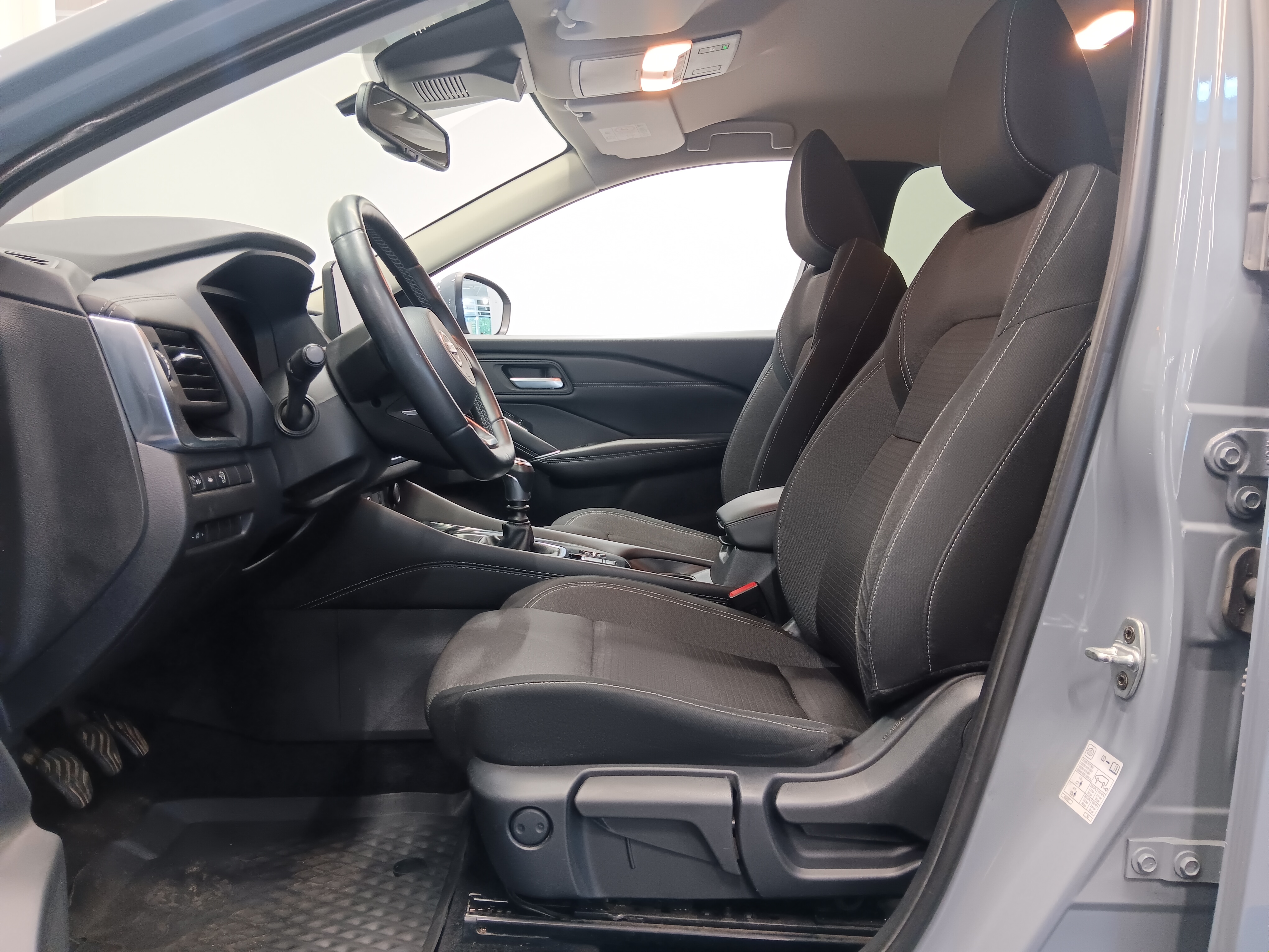 Nissan QASHQAI MHEV 140 6M/T 2WD N-CONNECTA TAKUU 12KK/20TKM