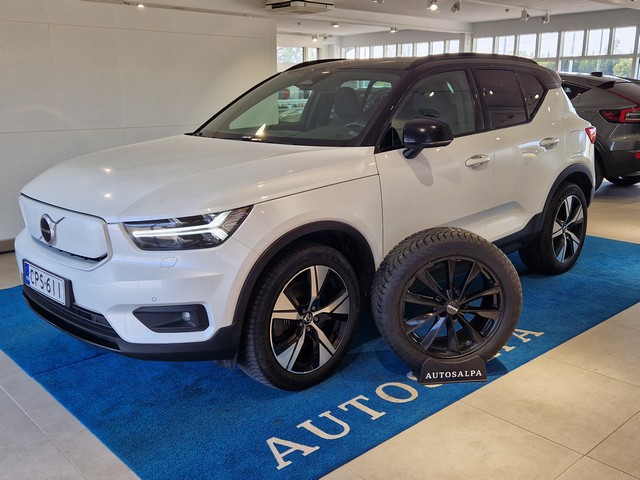 Volvo XC40 RECHARGE TWIN PLUS AUT
