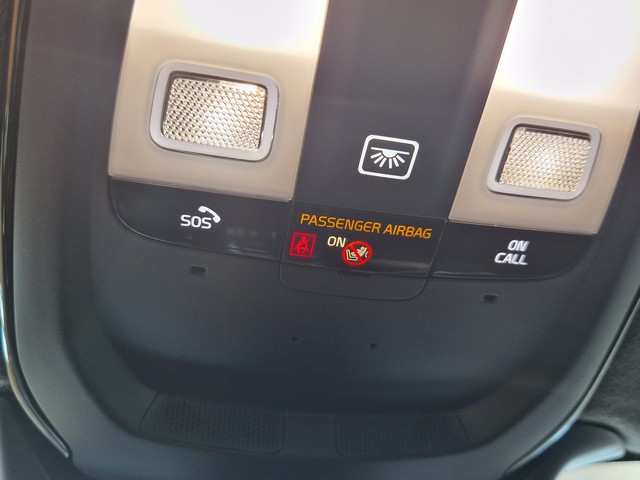 Volvo XC40 RECHARGE TWIN PLUS AUT