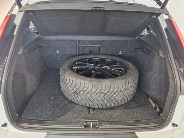 Volvo XC40 RECHARGE TWIN PLUS AUT