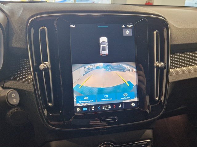 Volvo XC40 RECHARGE TWIN PLUS AUT