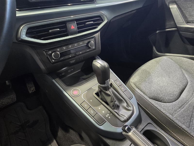 Seat ARONA 1.0 ECOTSI 110 XPERIENCE DSG TAKUU 24KK/40TKM