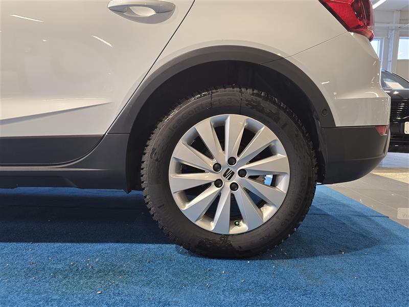 Seat ARONA 1.0 ECOTSI 110 XPERIENCE DSG TAKUU 24KK/40TKM