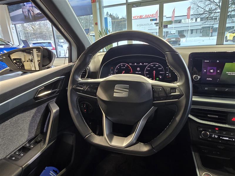 Seat ARONA 1.0 ECOTSI 110 XPERIENCE DSG TAKUU 24KK/40TKM