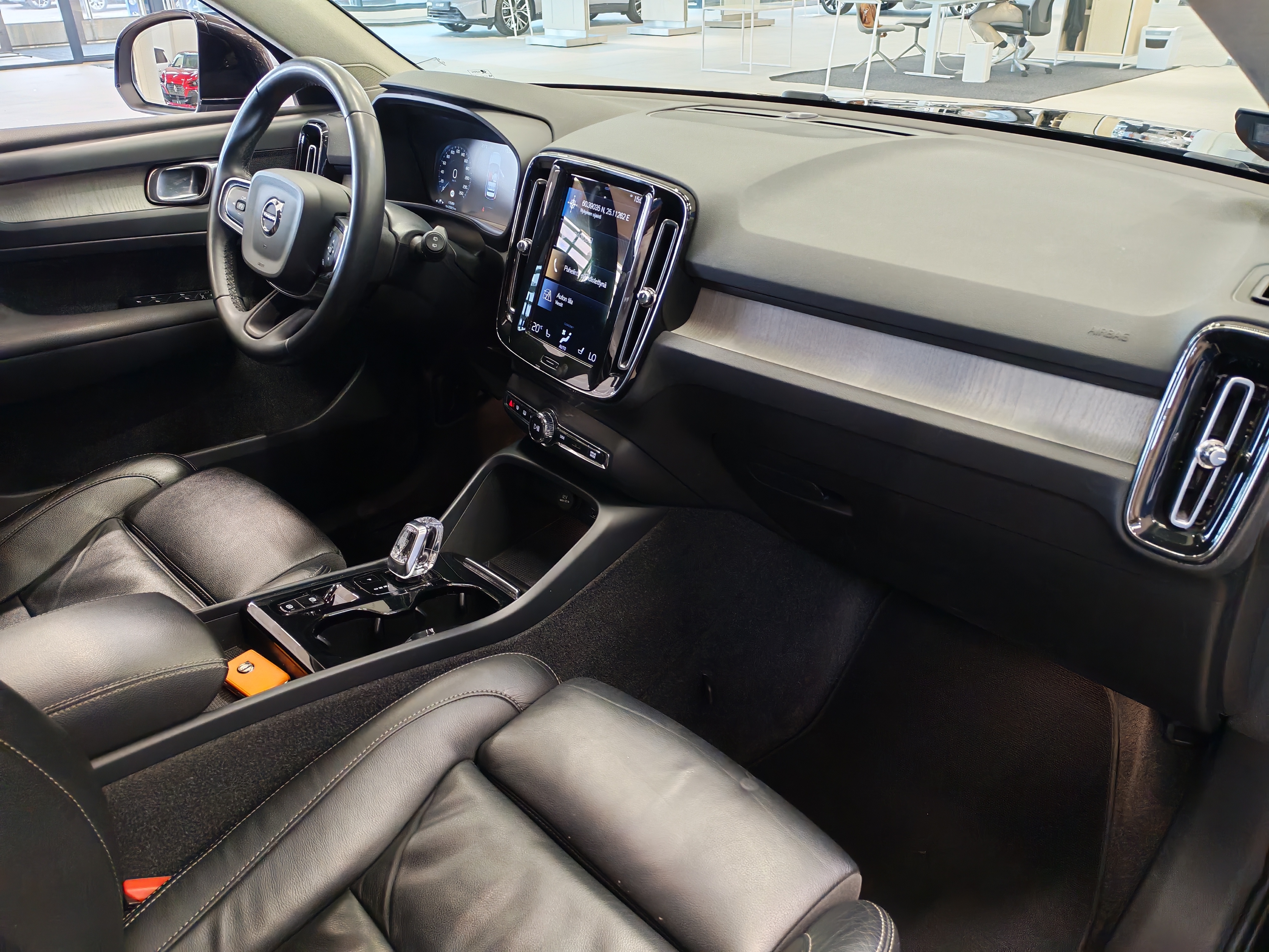 Volvo XC40 T4 TWE INSCRIPTION EDITION AUT