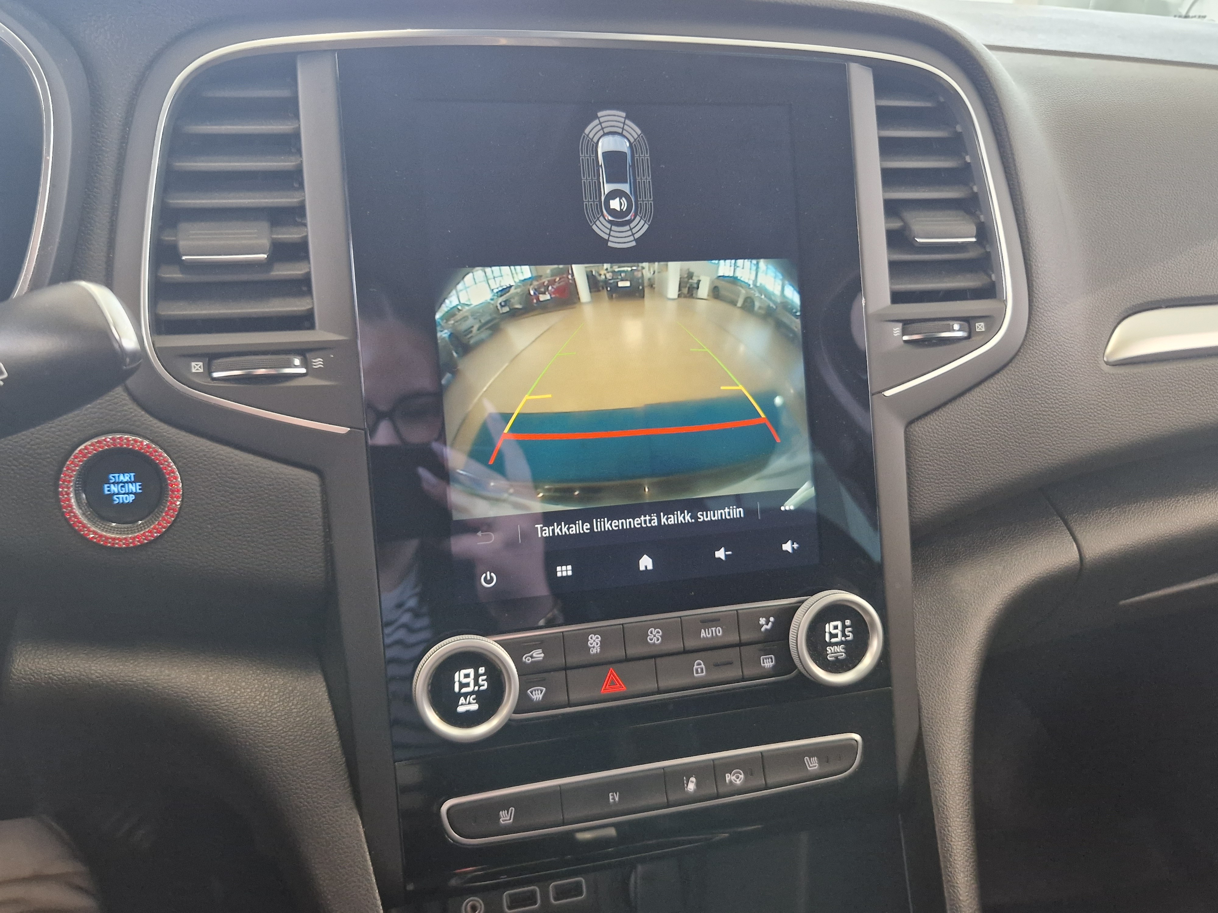 Renault MEGANE SPORT TOURER E-TECH PLUG-IN HYBRID INTENS