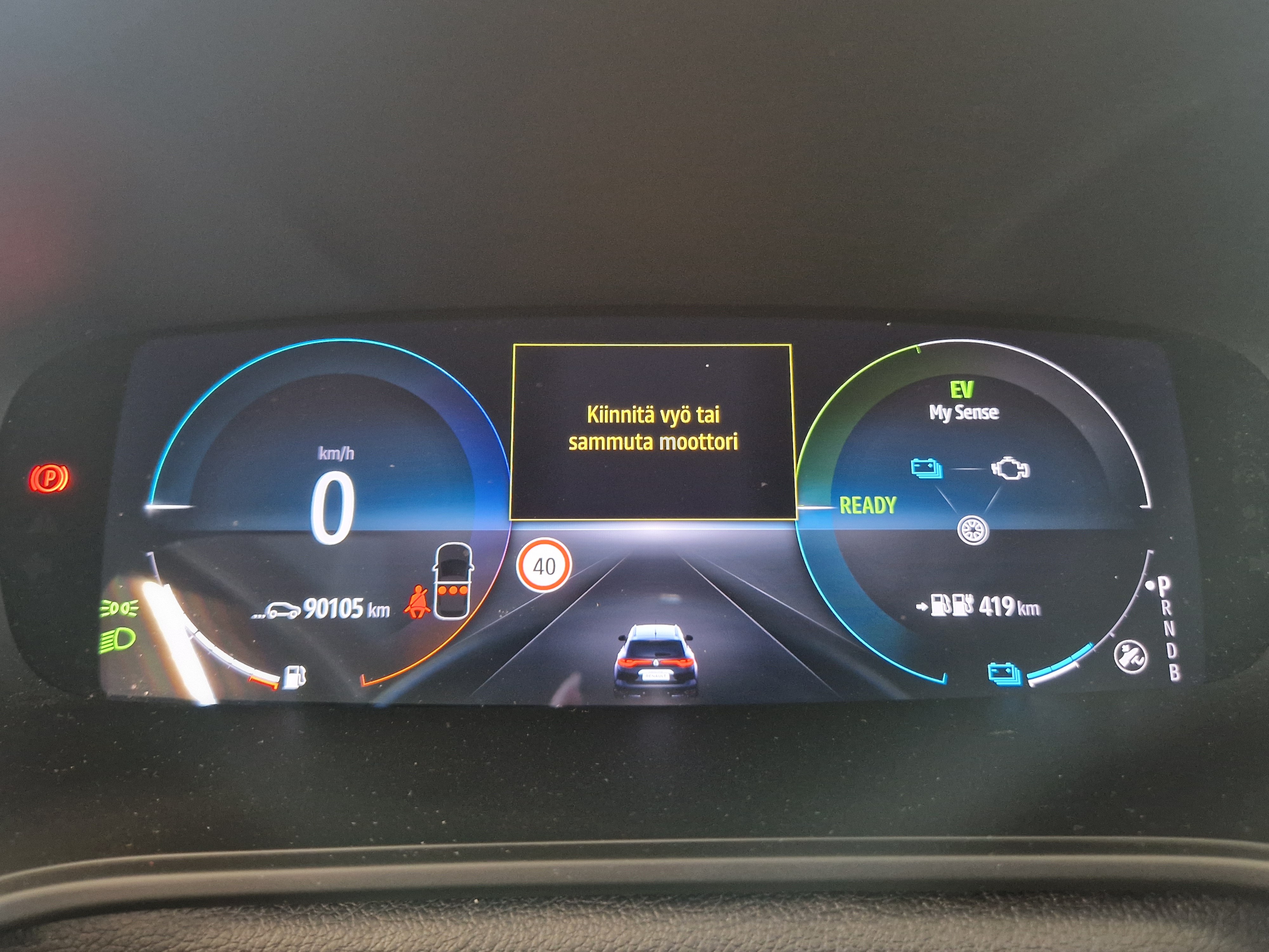 Renault MEGANE SPORT TOURER E-TECH PLUG-IN HYBRID INTENS